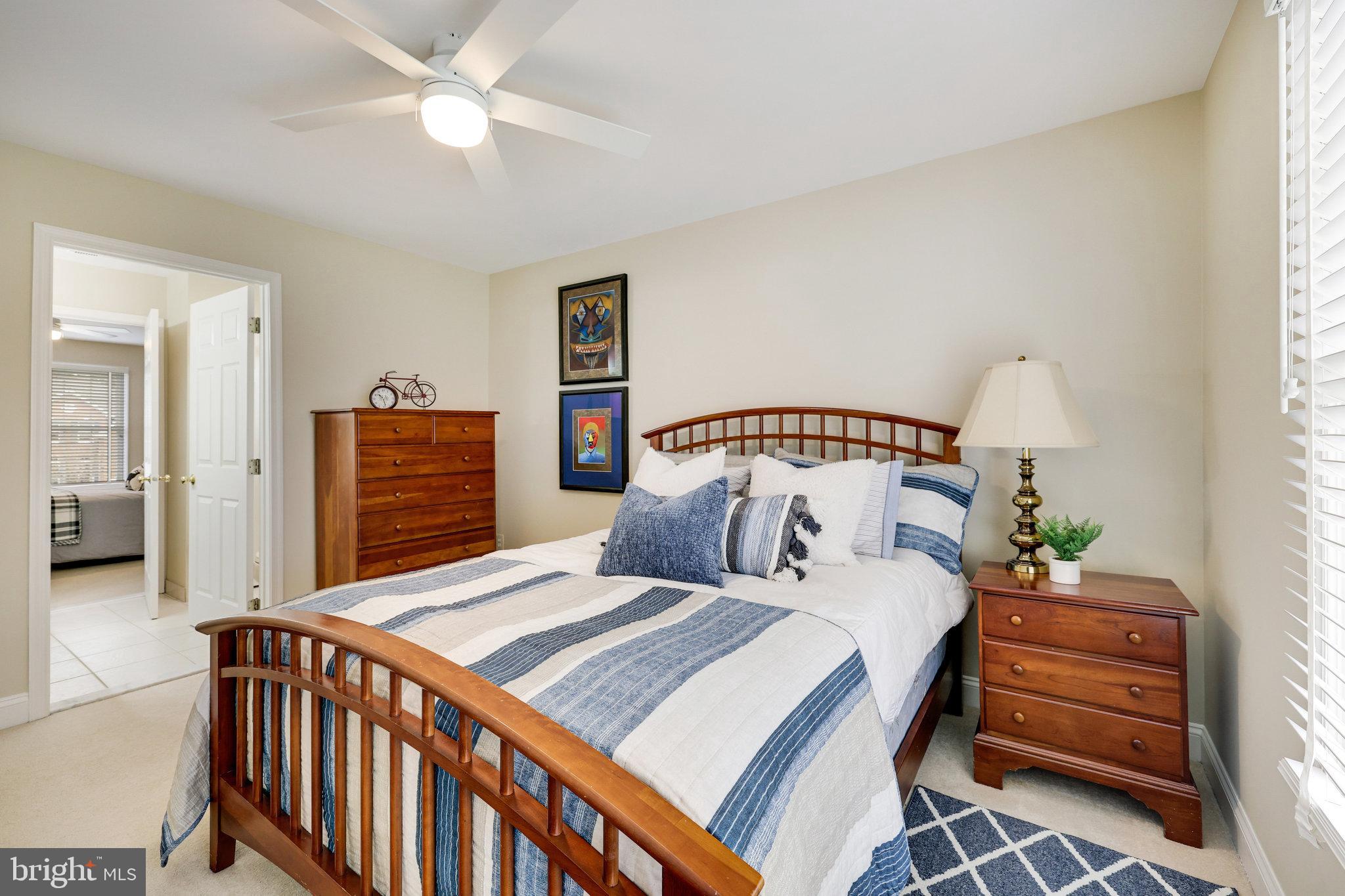 HUNTER MILL ESTATES - Residential