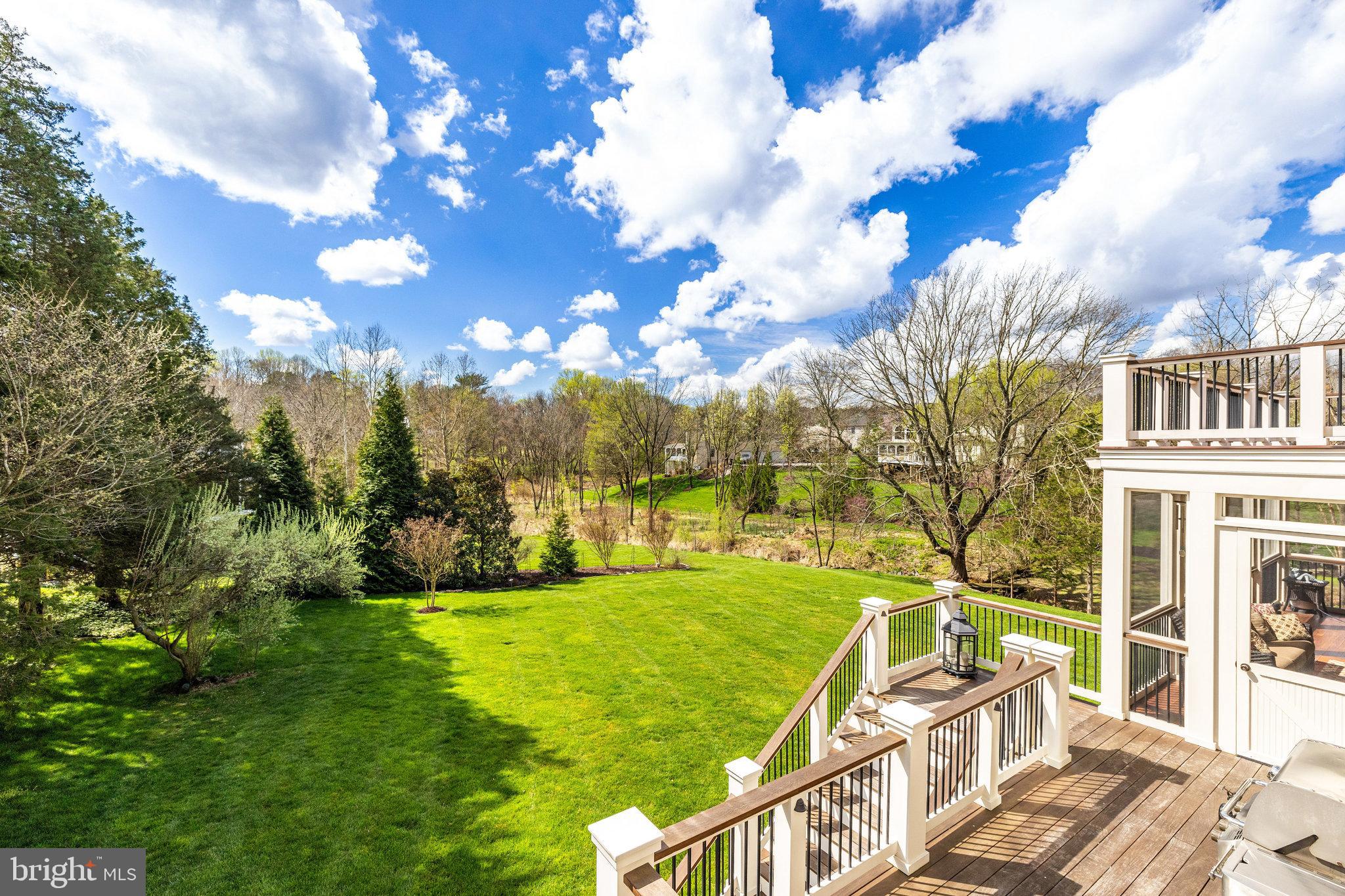 HUNTER MILL ESTATES - Residential