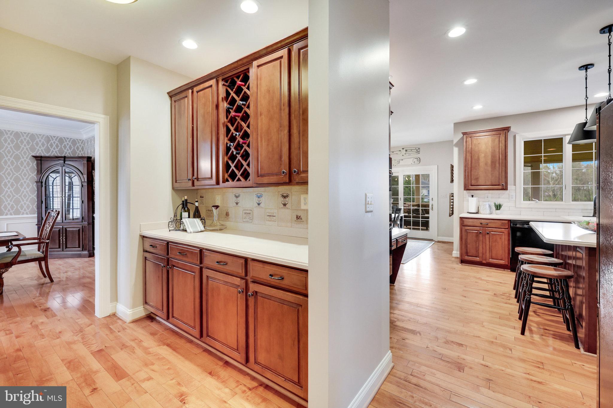 HUNTER MILL ESTATES - Residential