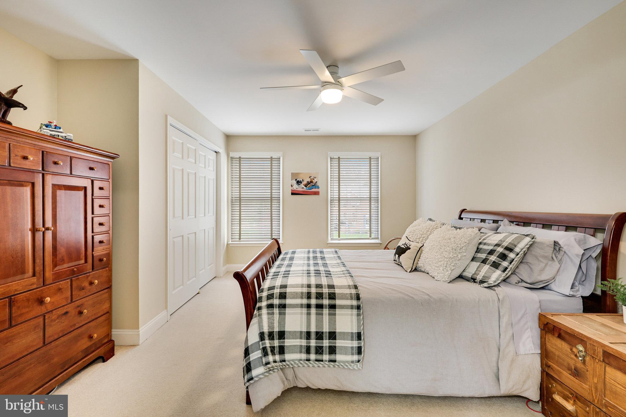 HUNTER MILL ESTATES - Residential