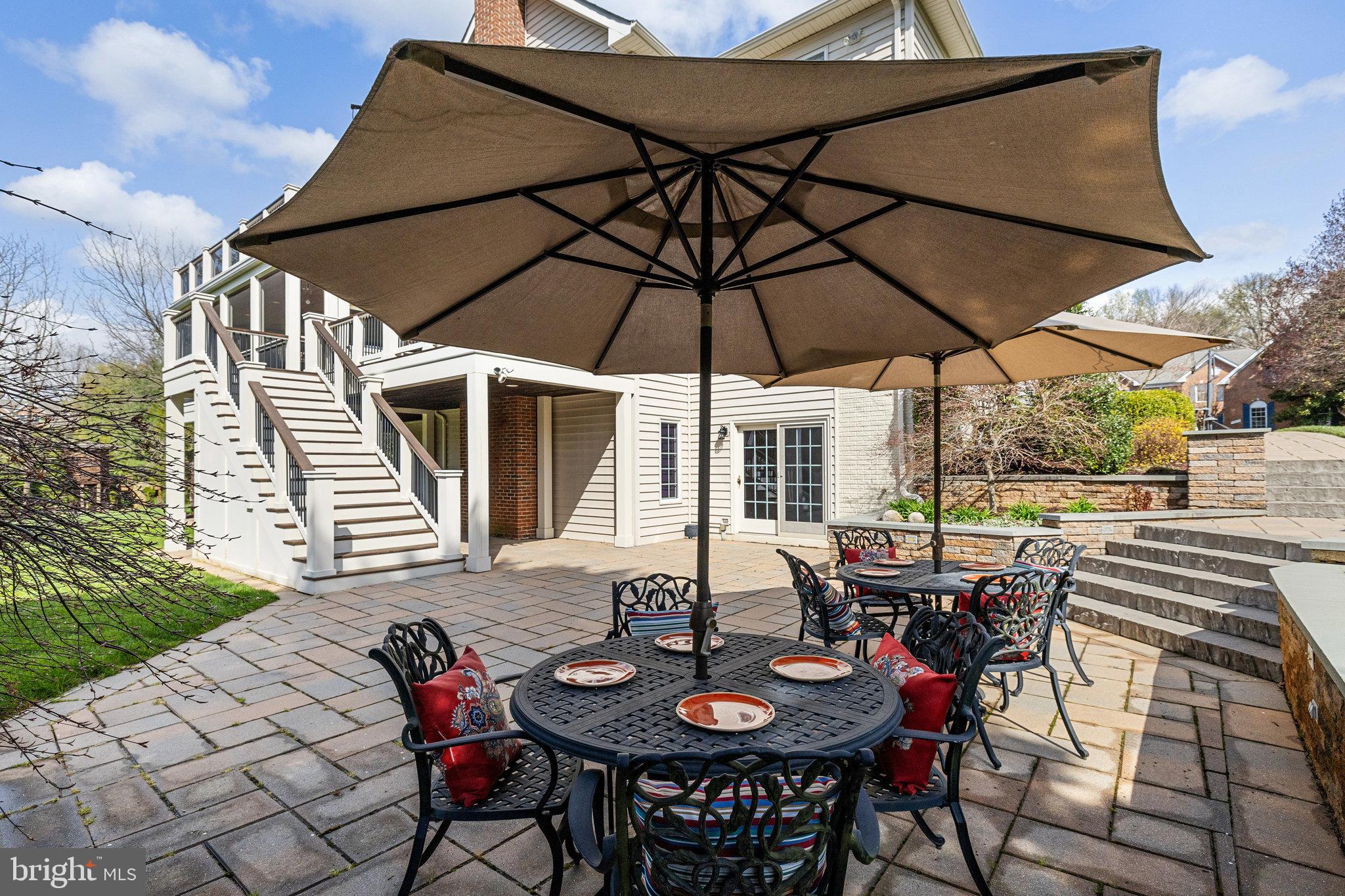 HUNTER MILL ESTATES - Residential