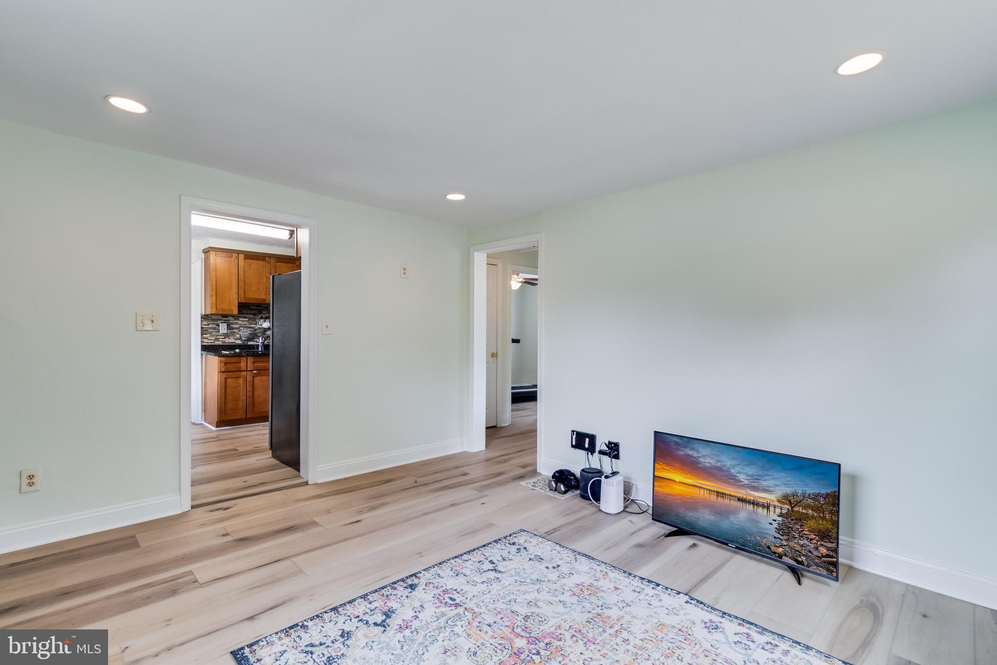 CLINTON HEIGHTS - Residential