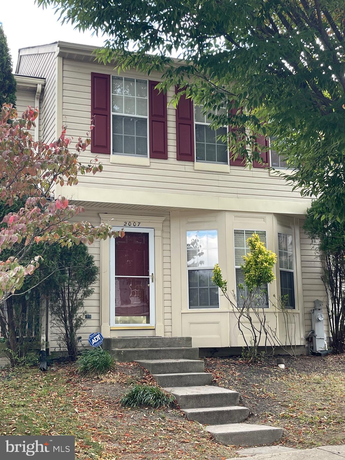 BROADVIEW - Residential Lease