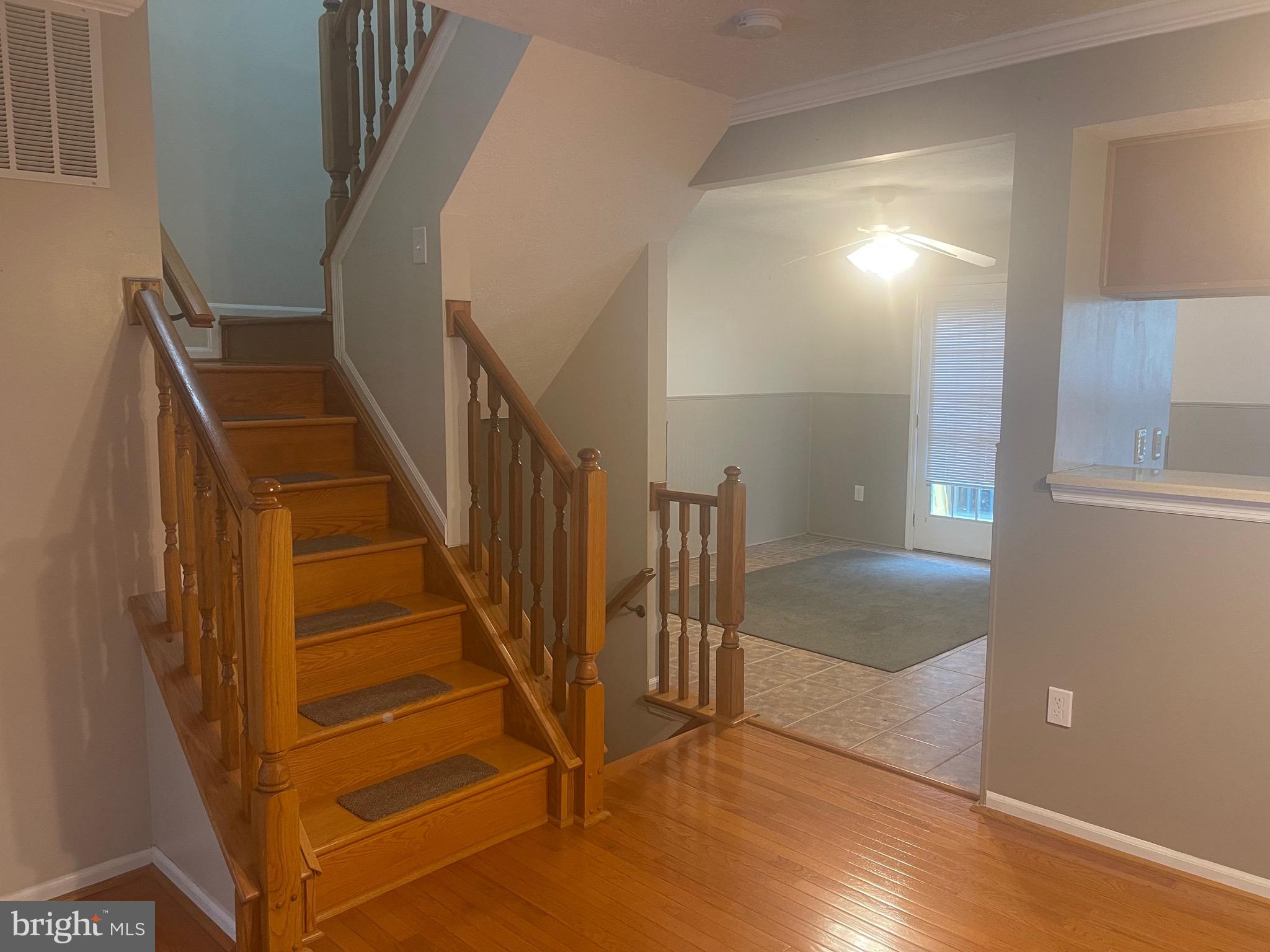 BROADVIEW - Residential Lease