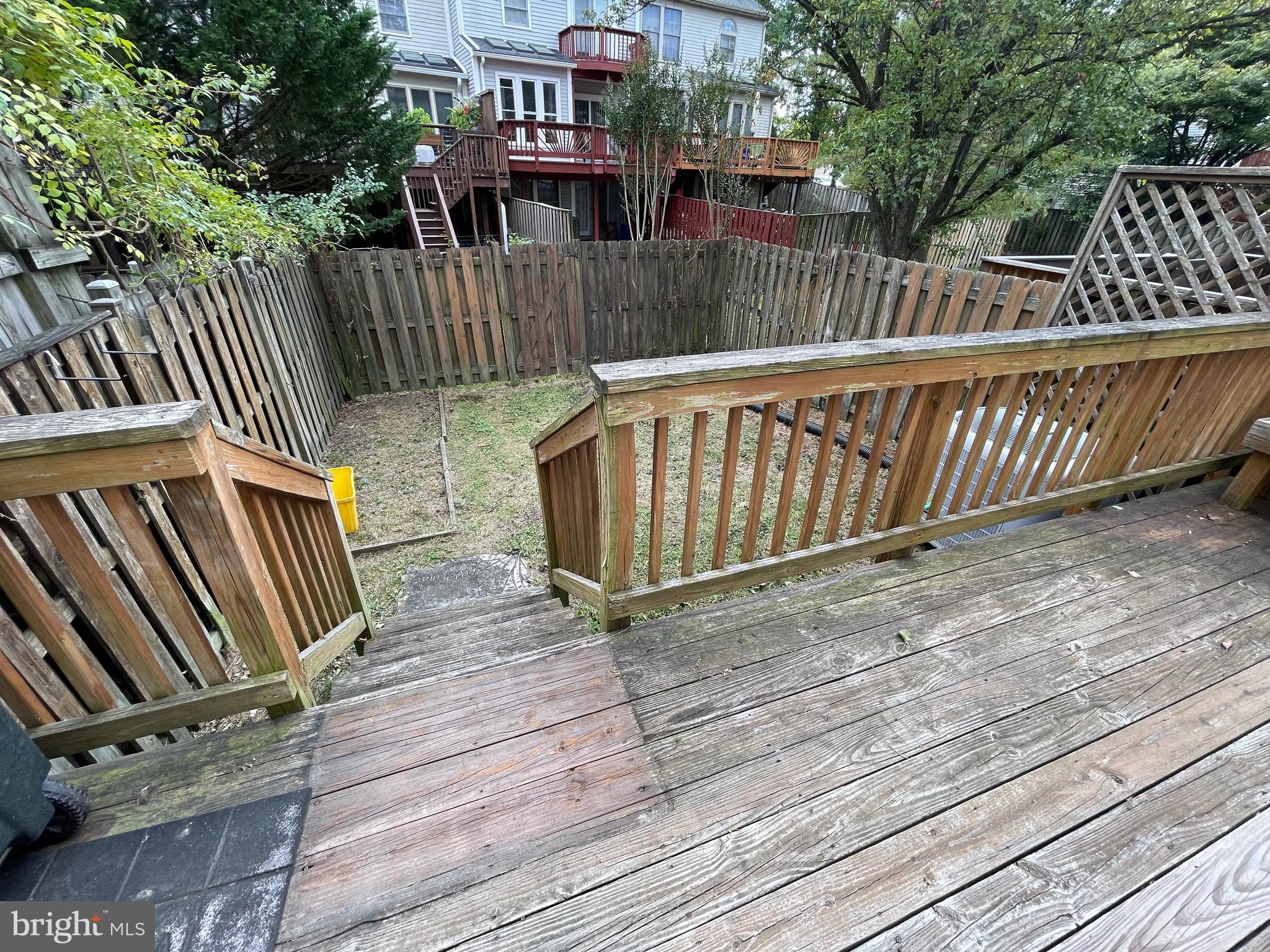 BROADVIEW - Residential Lease