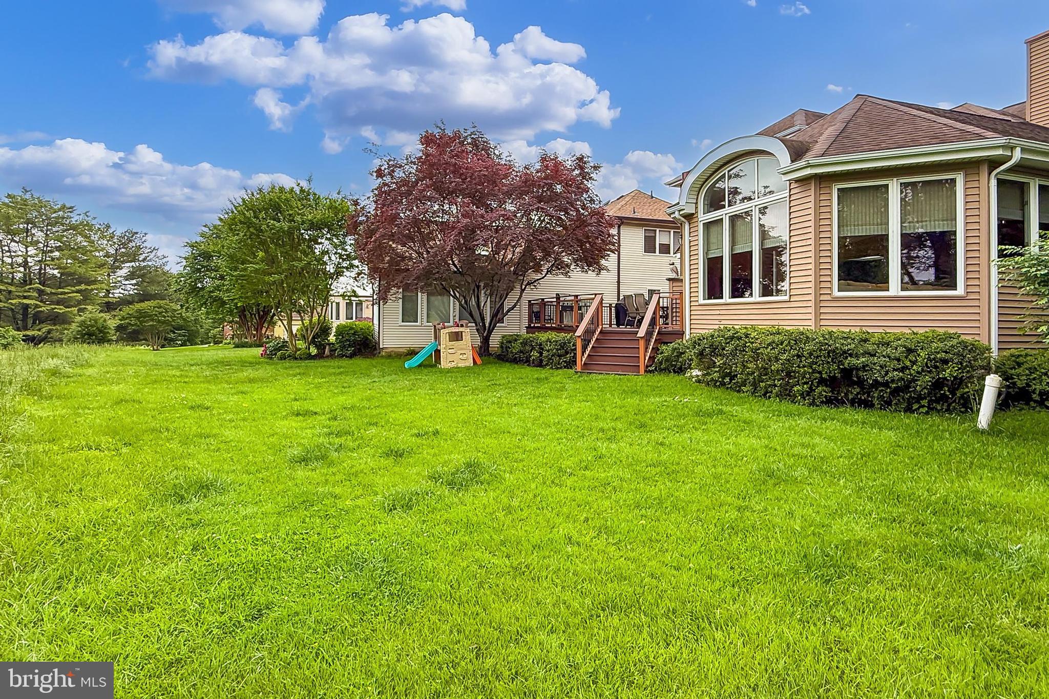 PINECREST - Residential