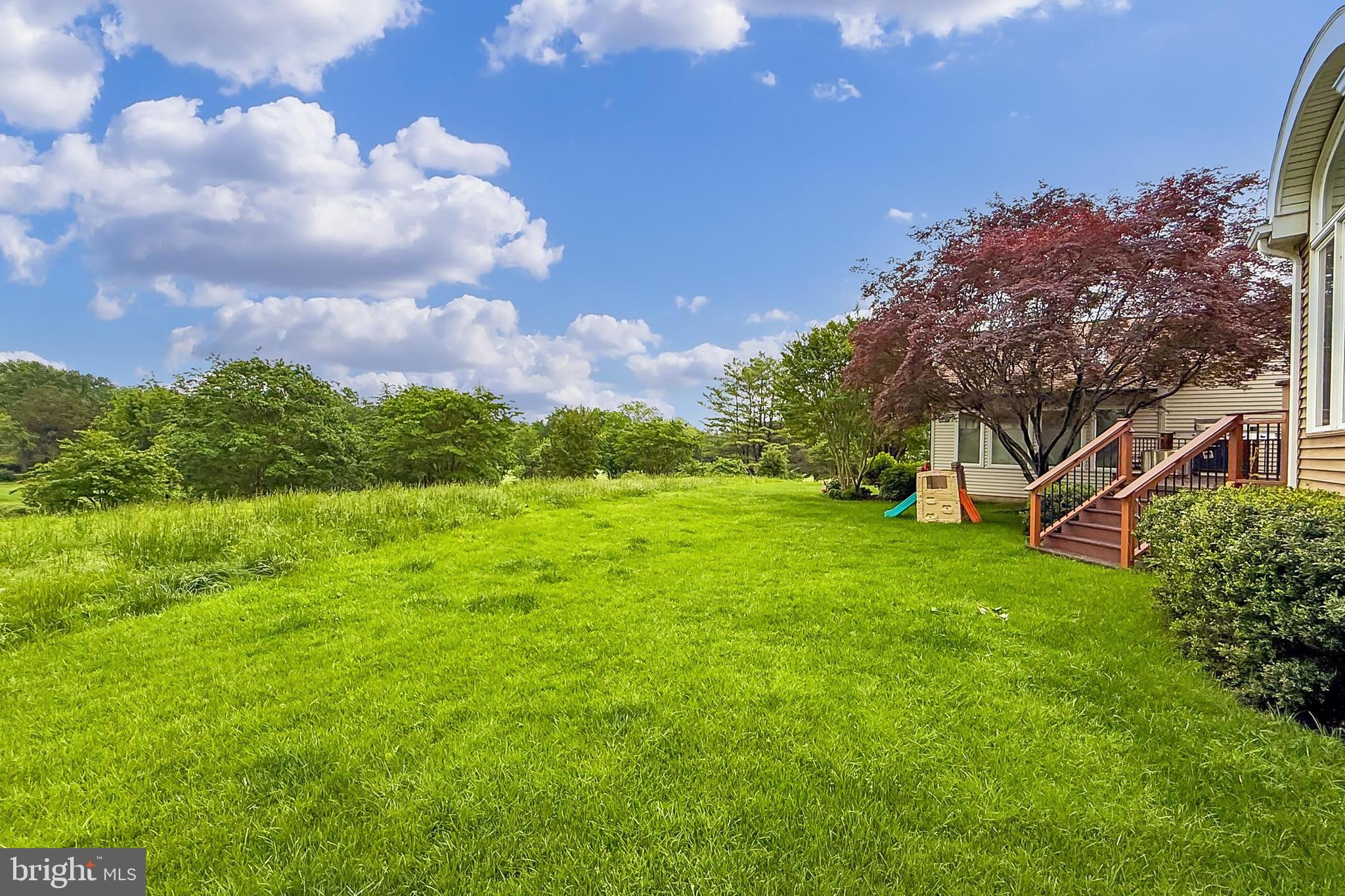 PINECREST - Residential