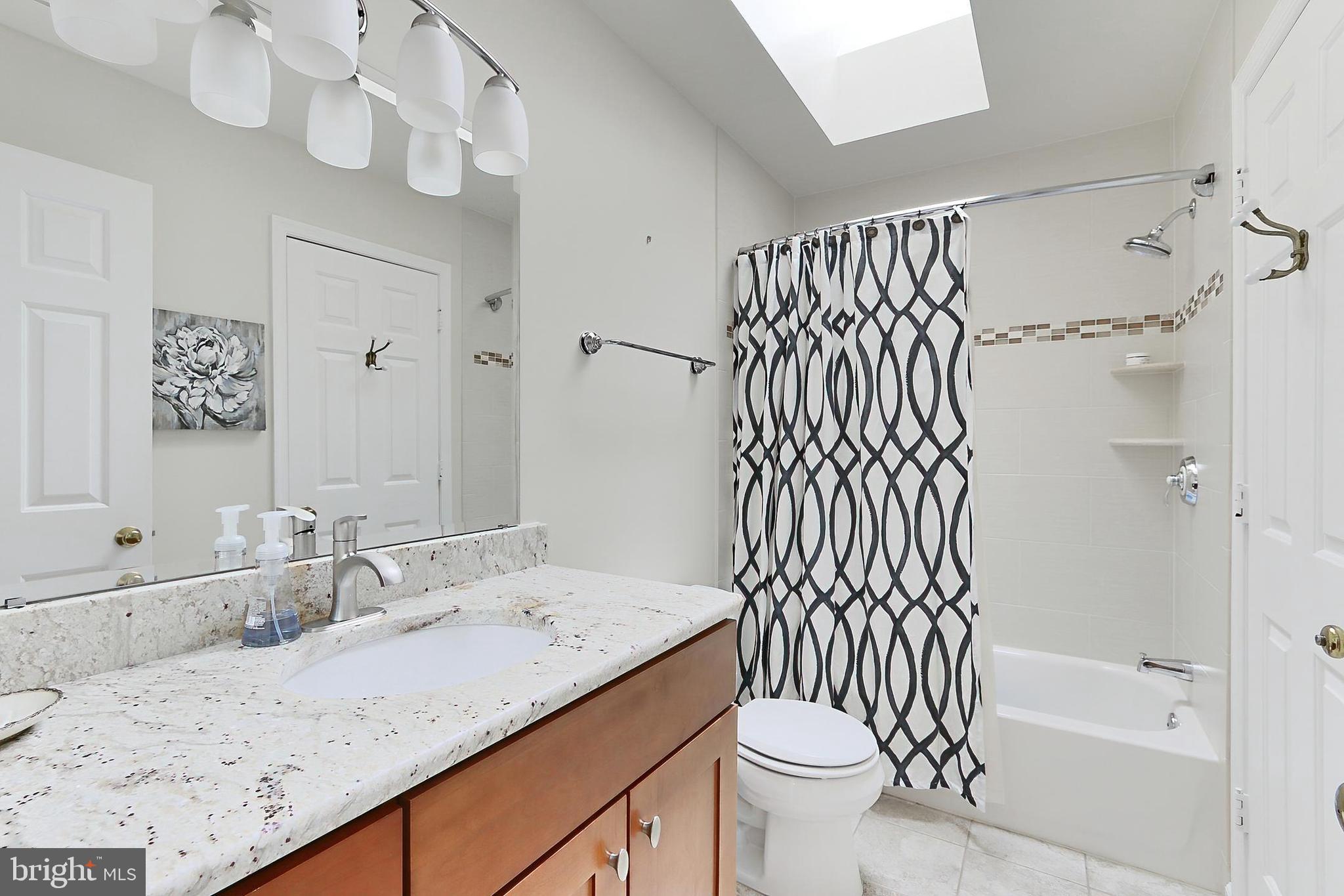 PINECREST - Residential