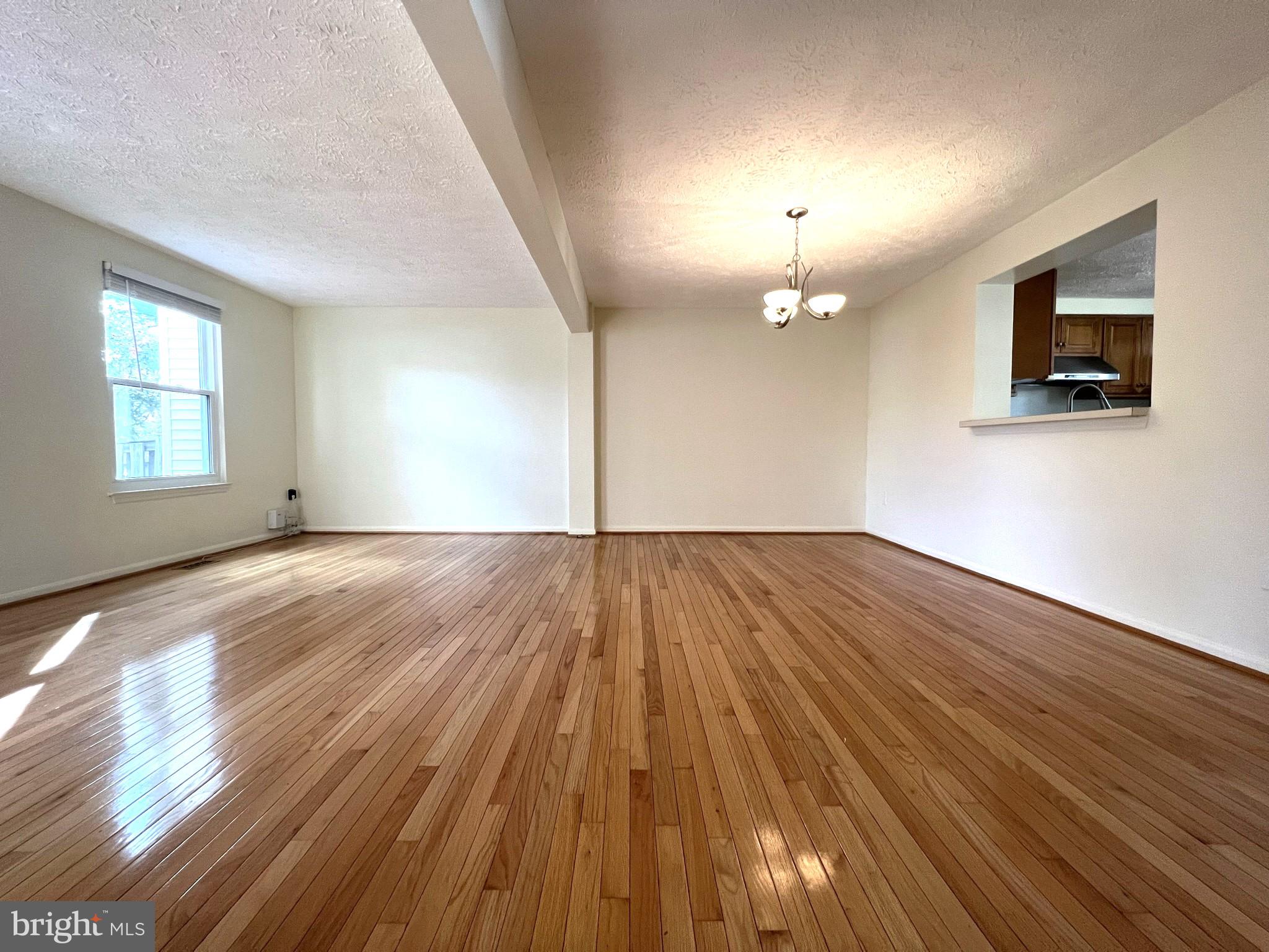 DUFIEF MILL ESTATES - Residential Lease