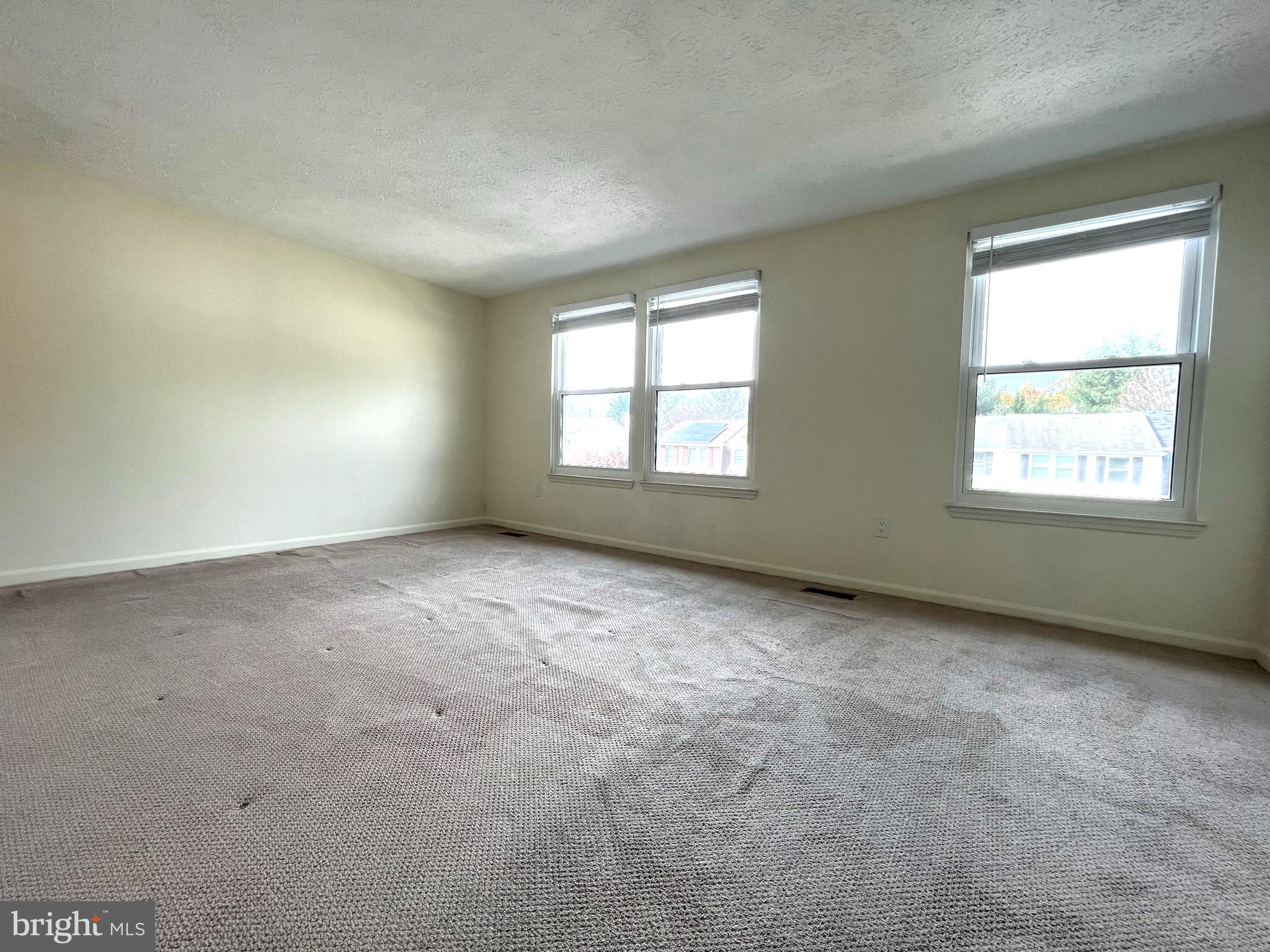 DUFIEF MILL ESTATES - Residential Lease