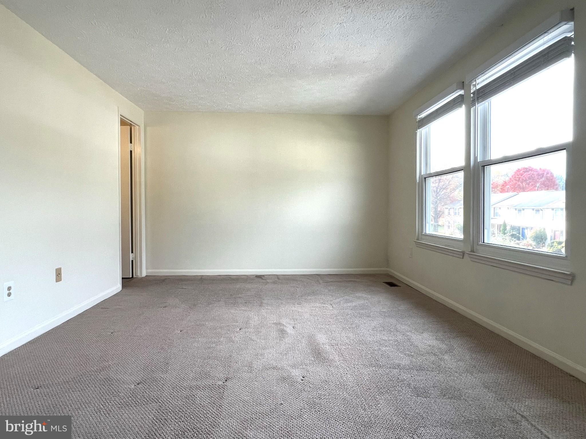 DUFIEF MILL ESTATES - Residential Lease