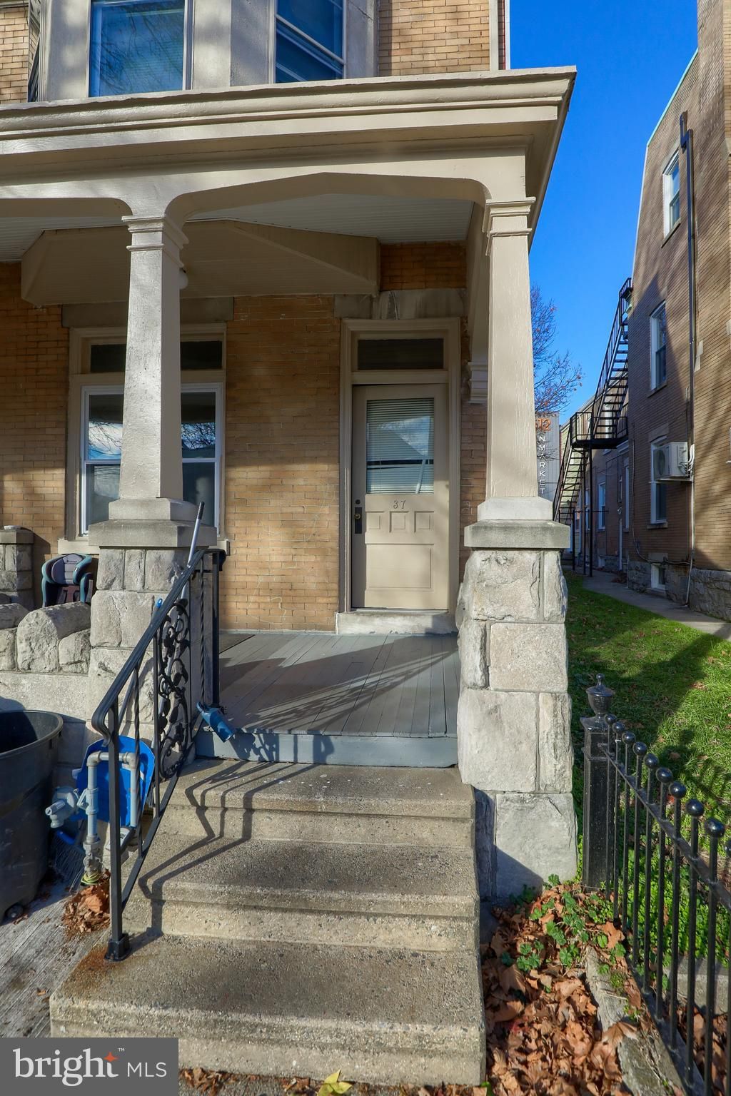 Photo of 37 W James Street, Lancaster, PA 17603 (MLS # PALA2044818)