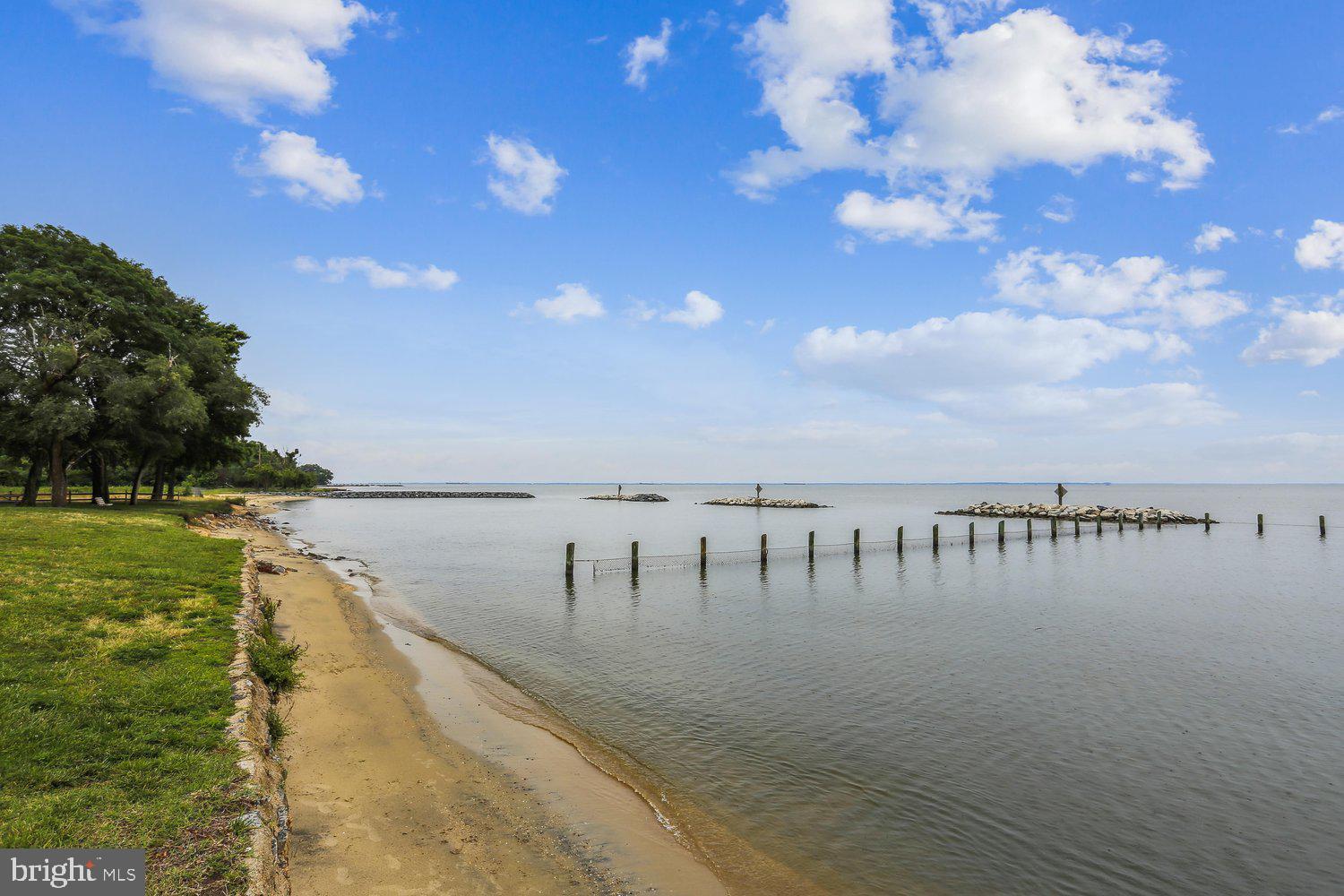 BEVERLEY BEACH - Residential