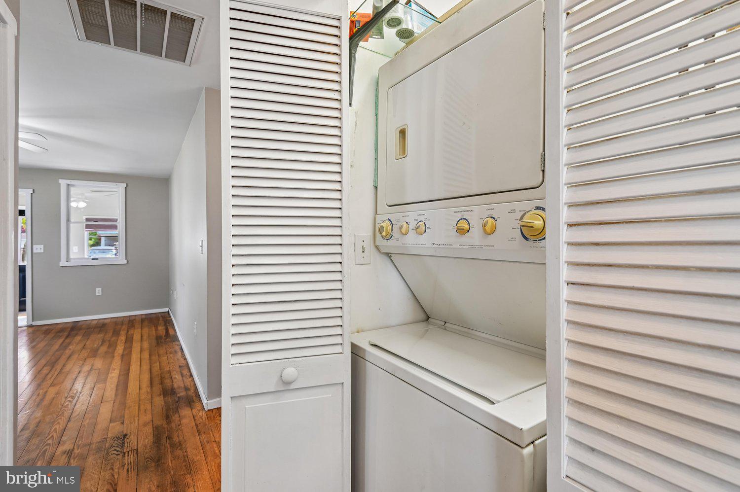BEVERLEY BEACH - Residential