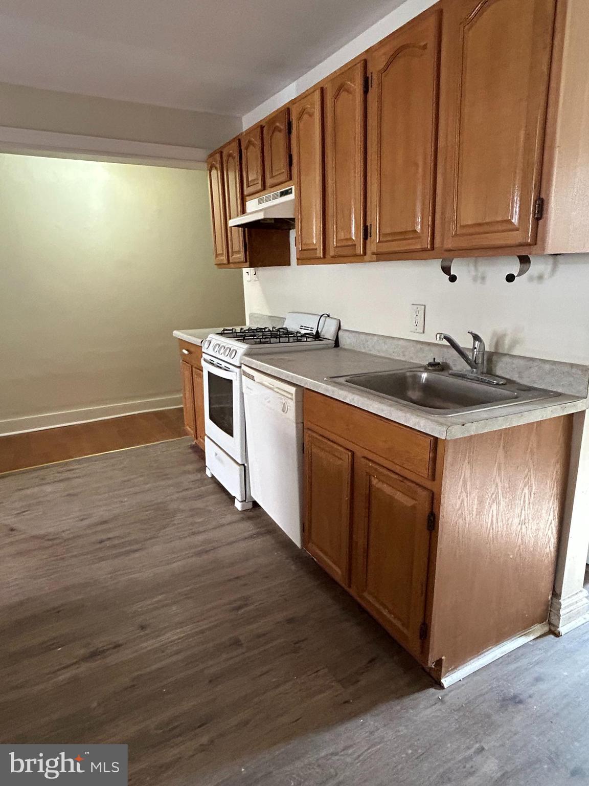 605 S 9TH STREET