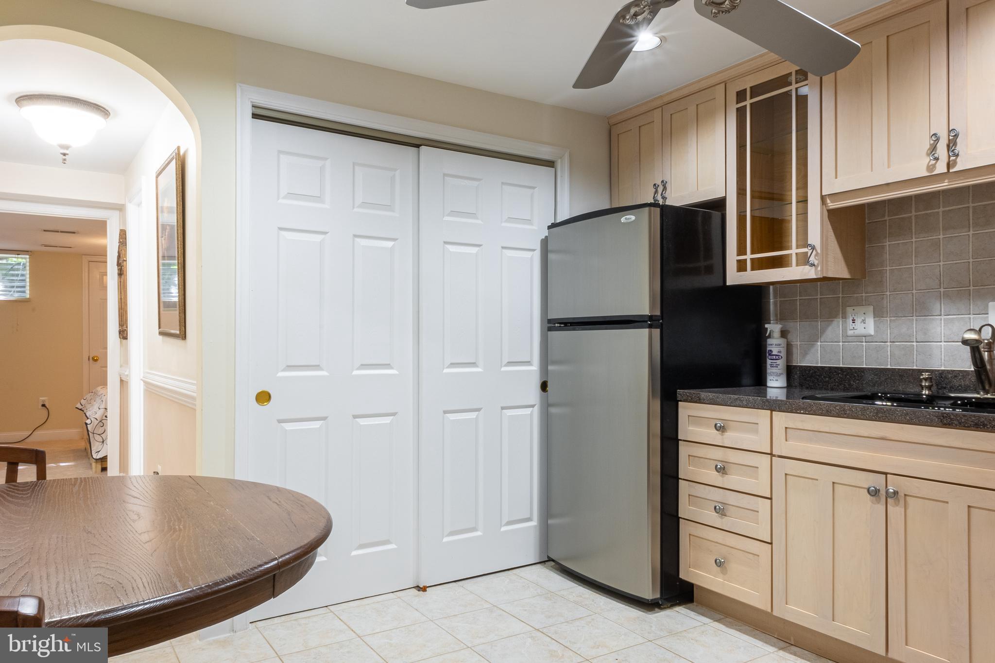 GREENS AT FAIR LAKES - Residential Lease