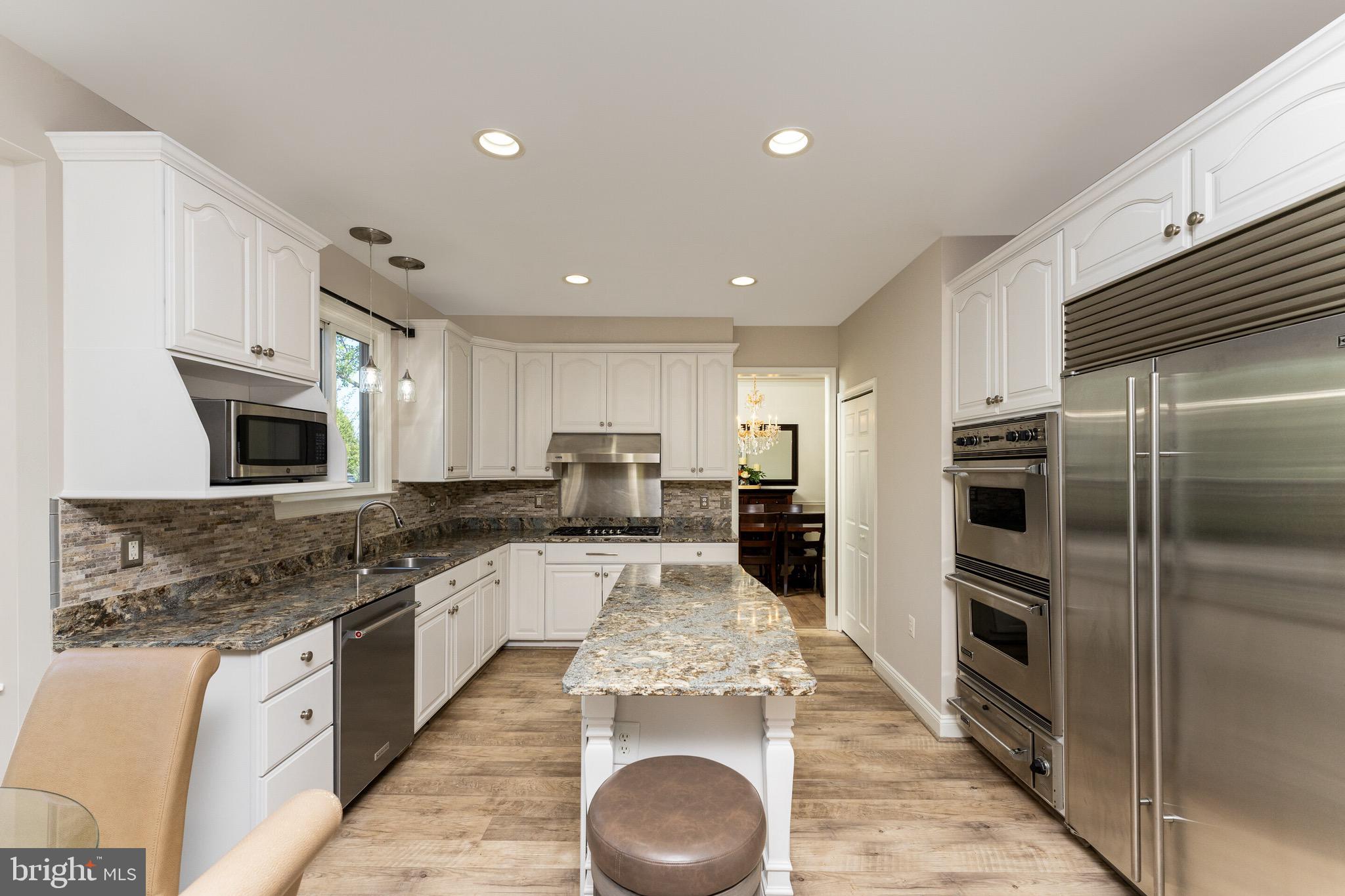 CHANTILLY HIGHLANDS - Residential