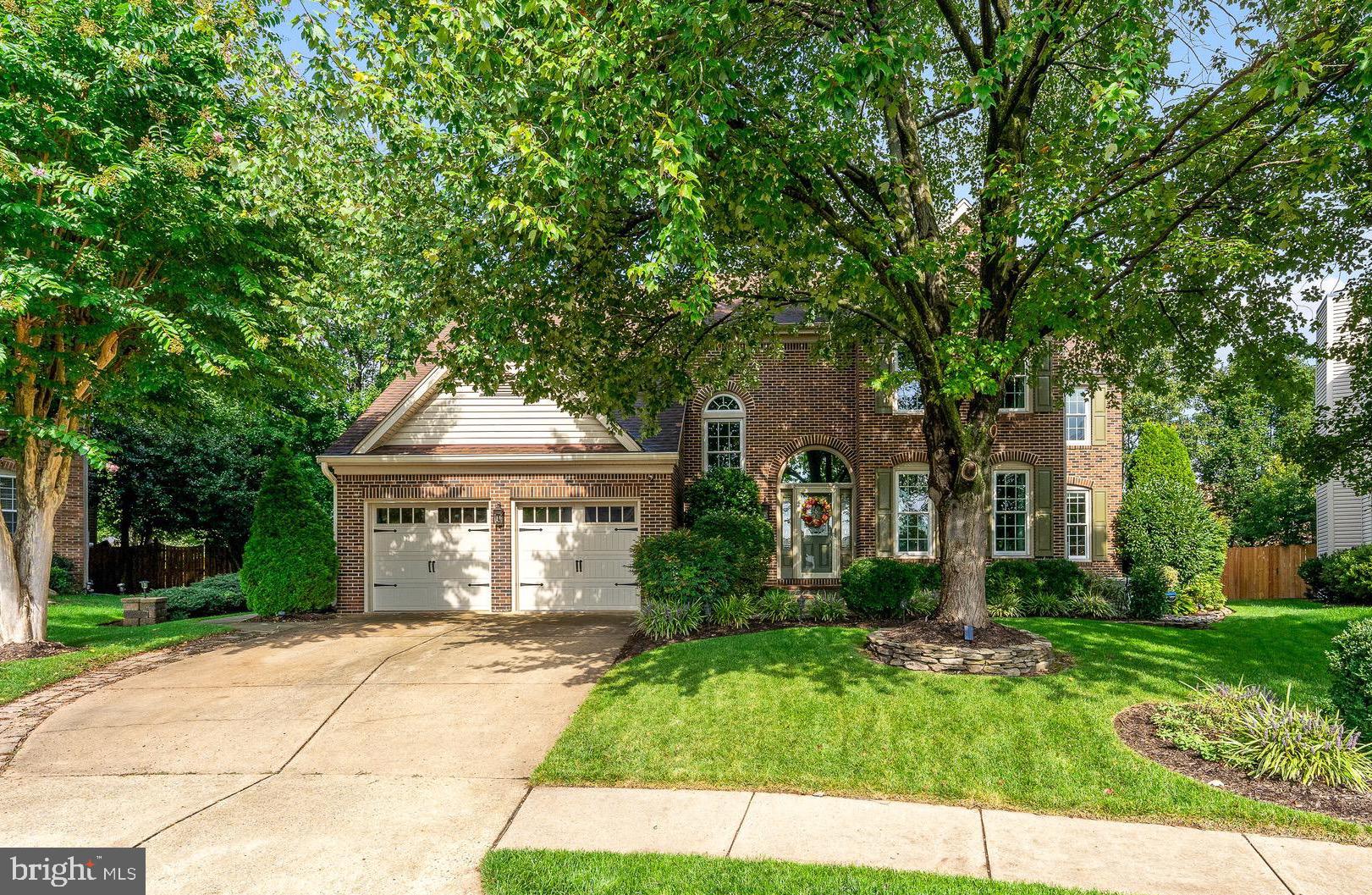 CHANTILLY HIGHLANDS - Residential