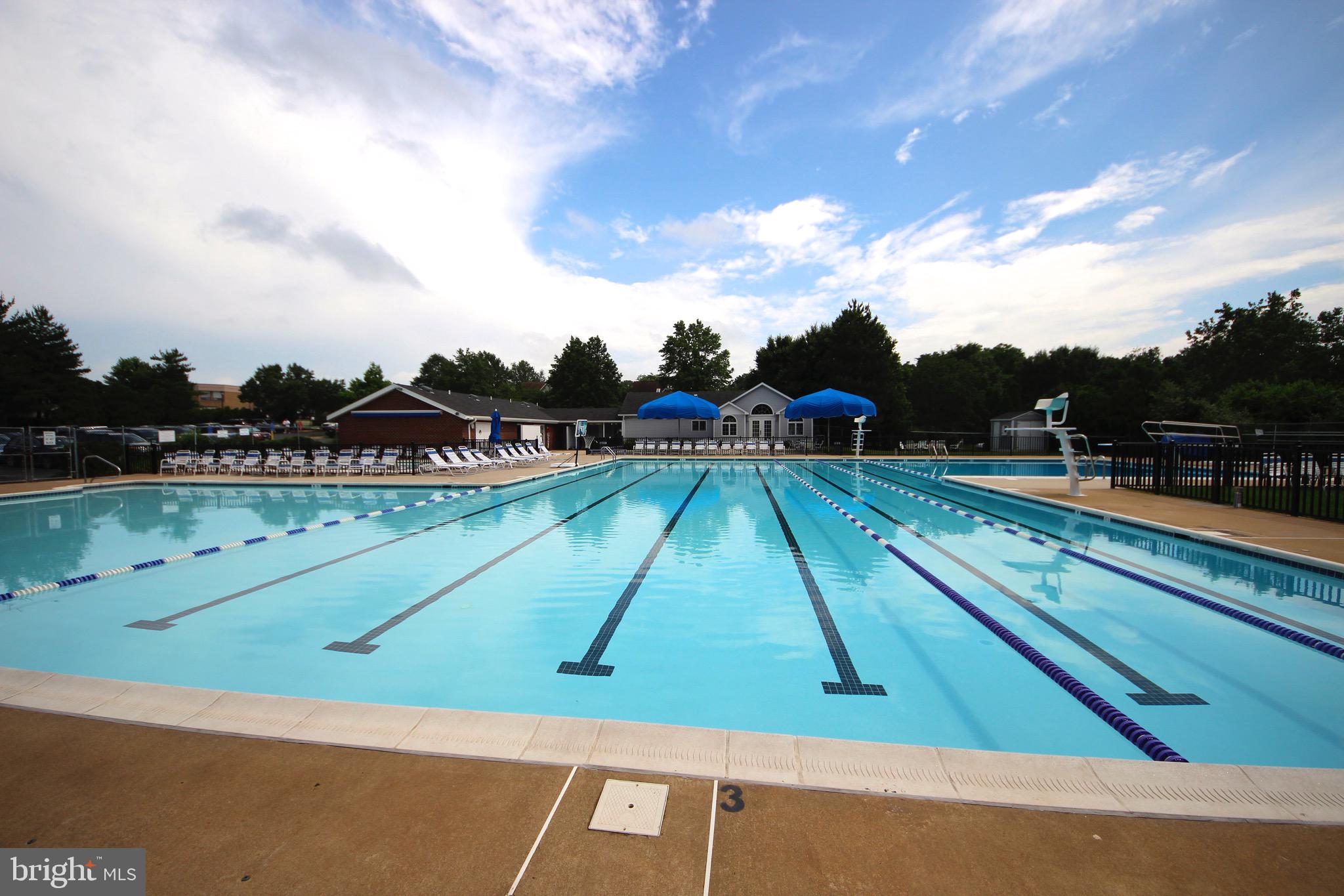 CHANTILLY HIGHLANDS - Residential