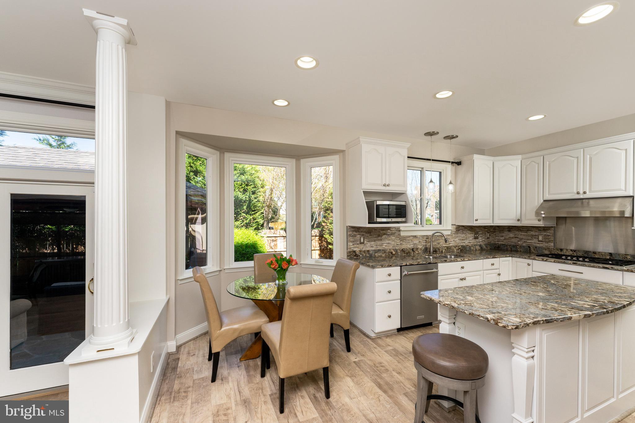 CHANTILLY HIGHLANDS - Residential