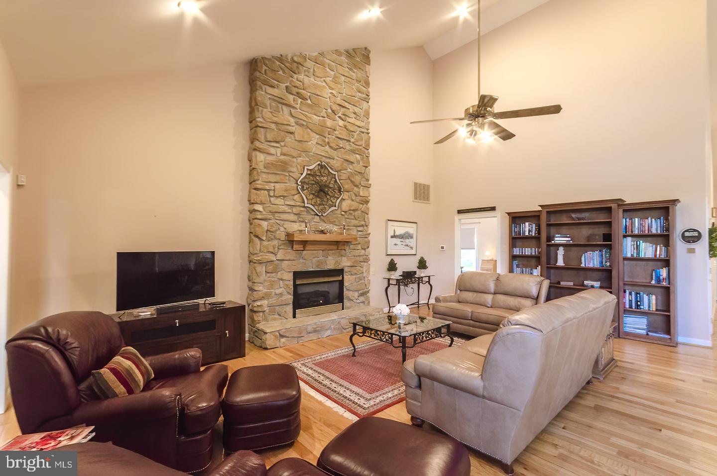 CRESS CREEK - Residential