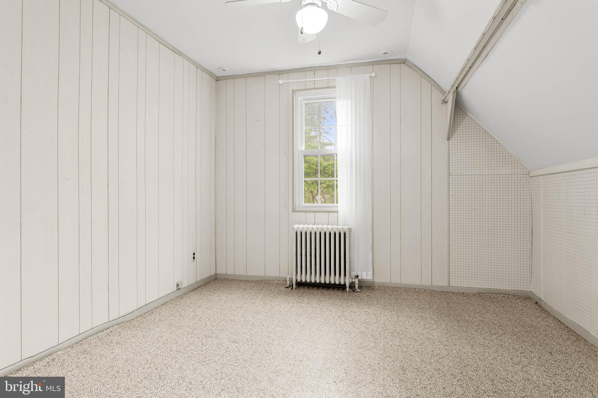 WYNNEWOOD VALLEY - Residential