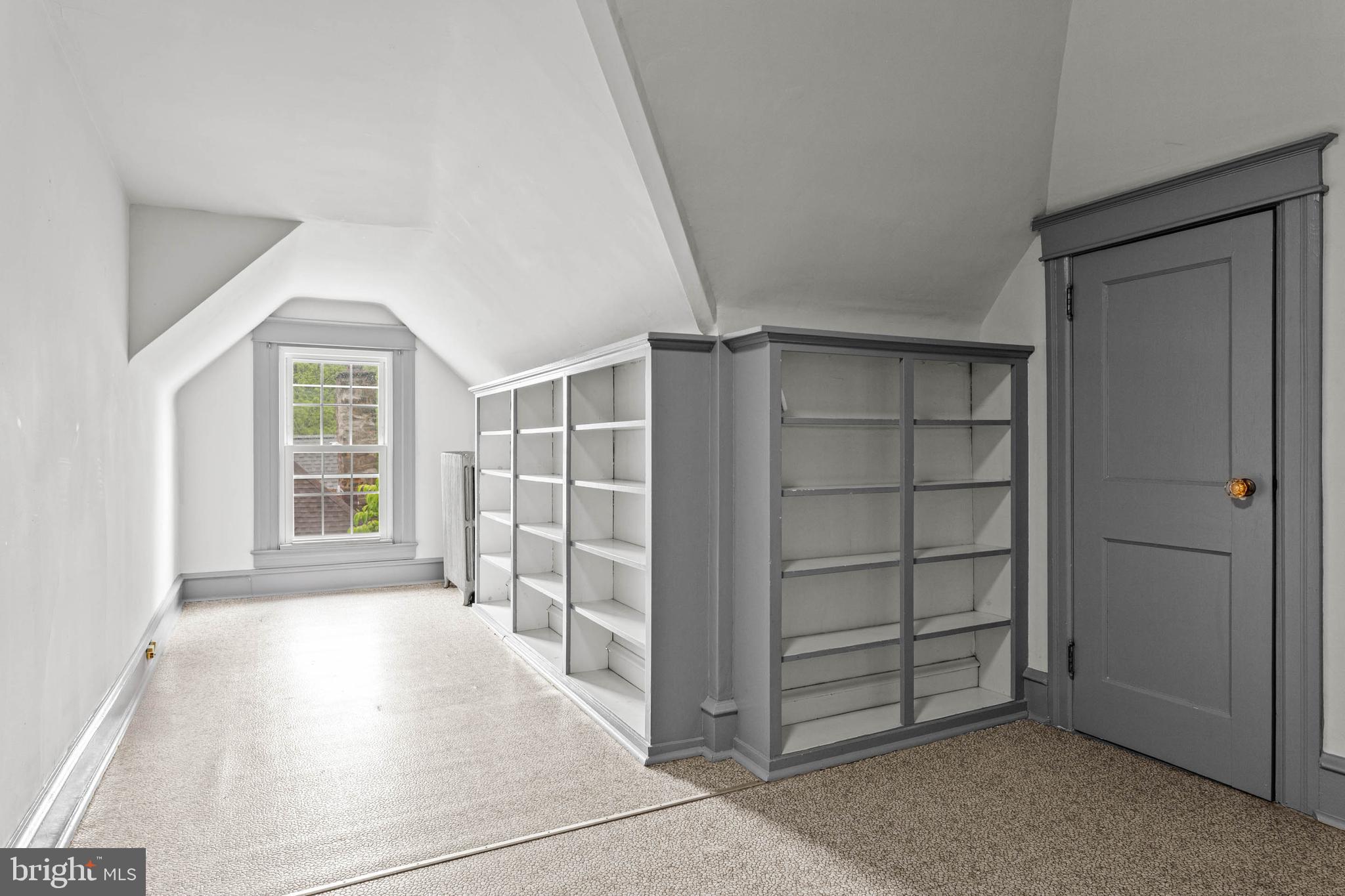 WYNNEWOOD VALLEY - Residential