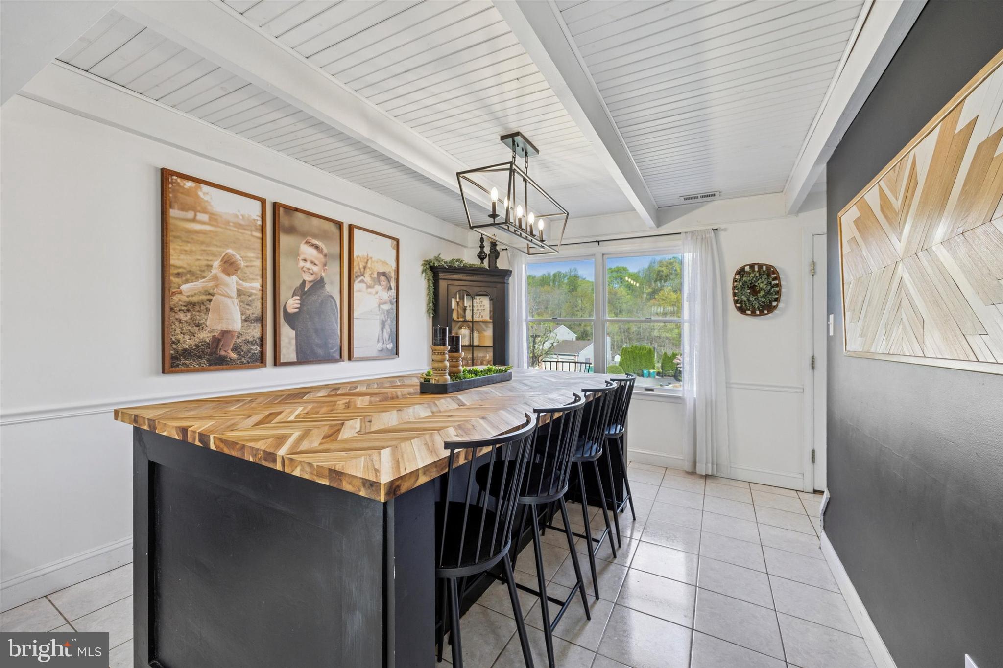 STRAWBERRY RIDGE - Residential