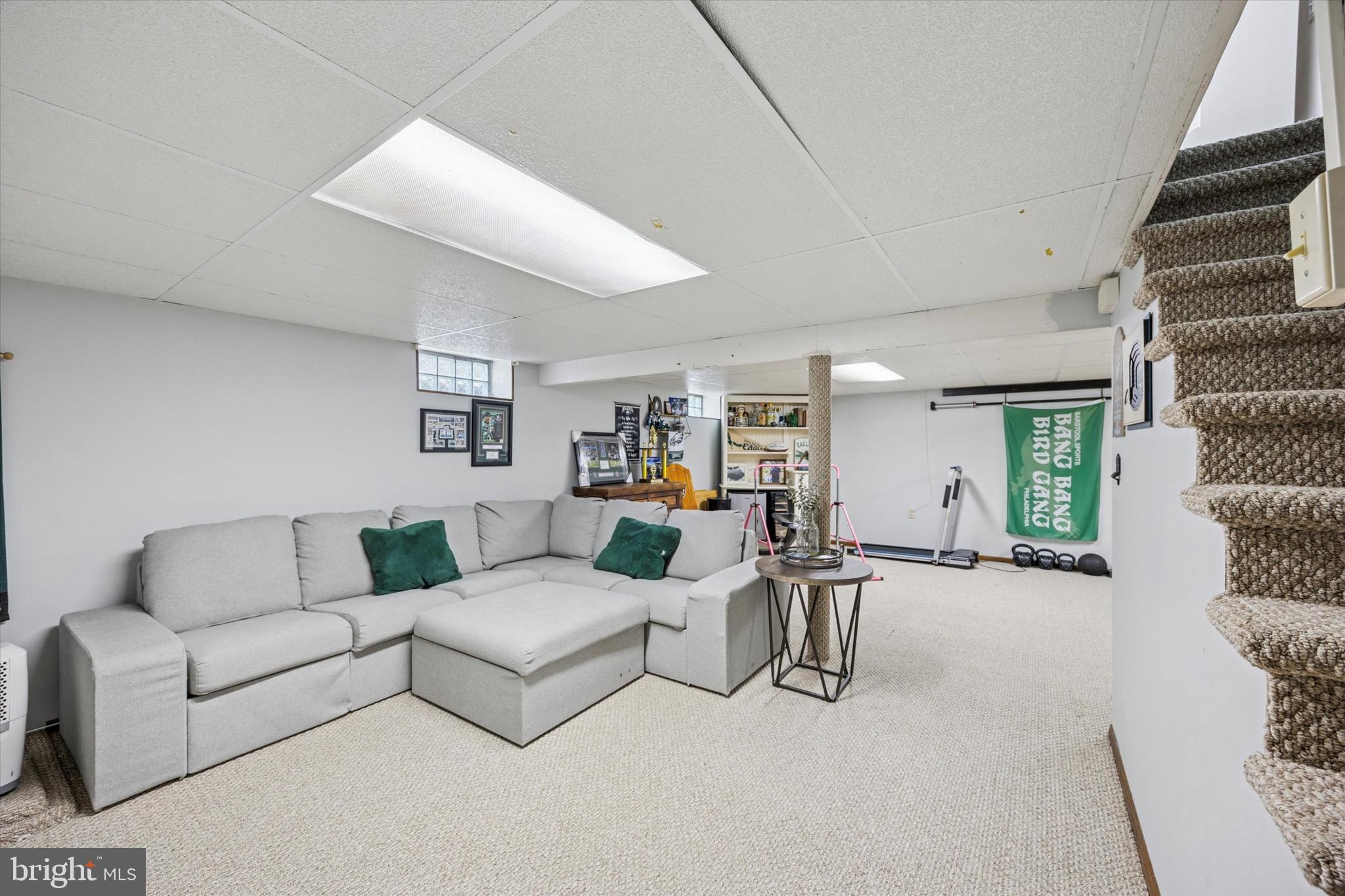 STRAWBERRY RIDGE - Residential