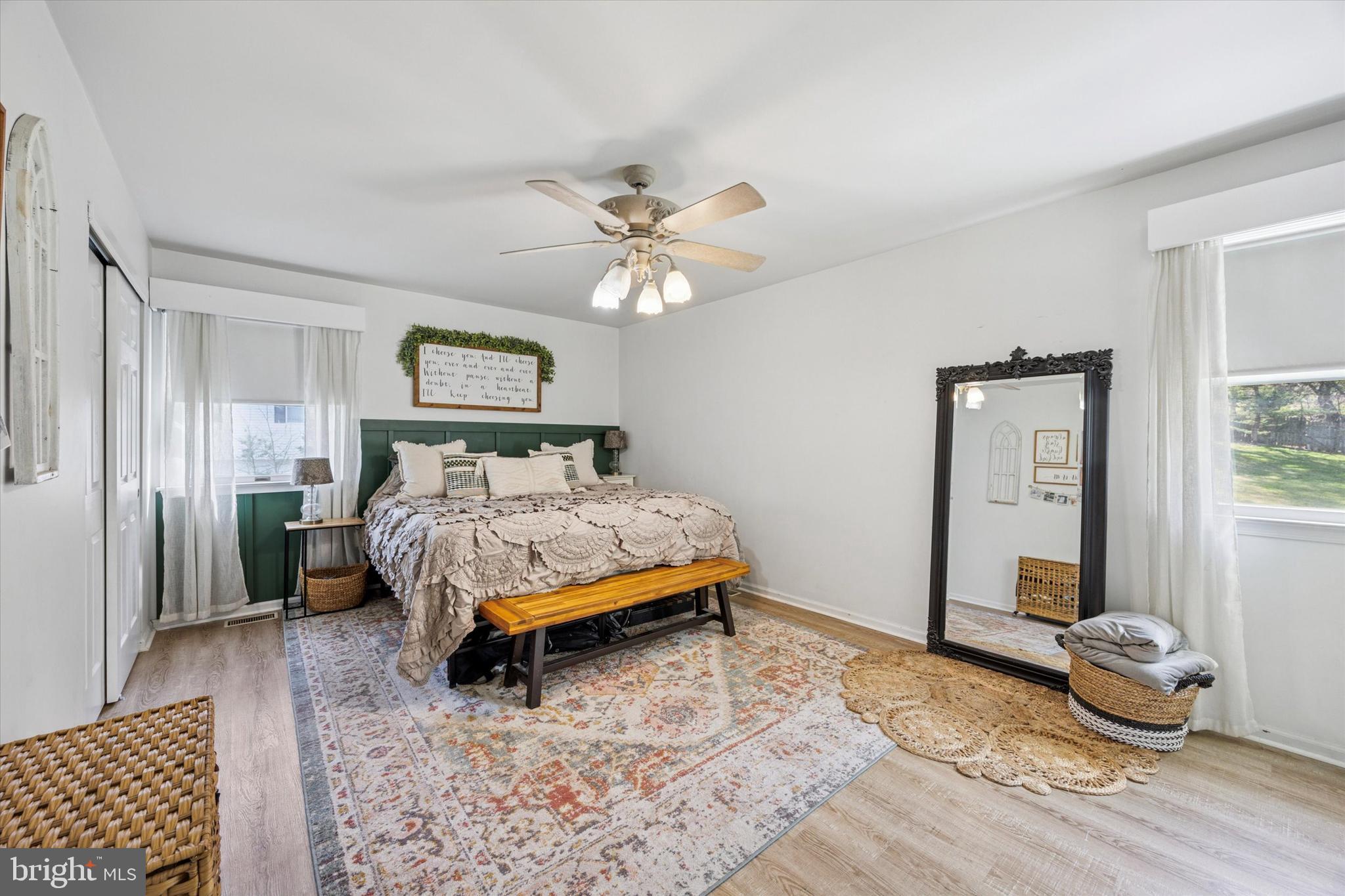 STRAWBERRY RIDGE - Residential