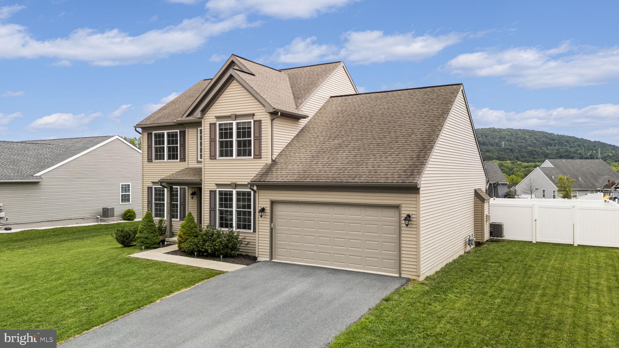 125 NANTUCKET DRIVE
