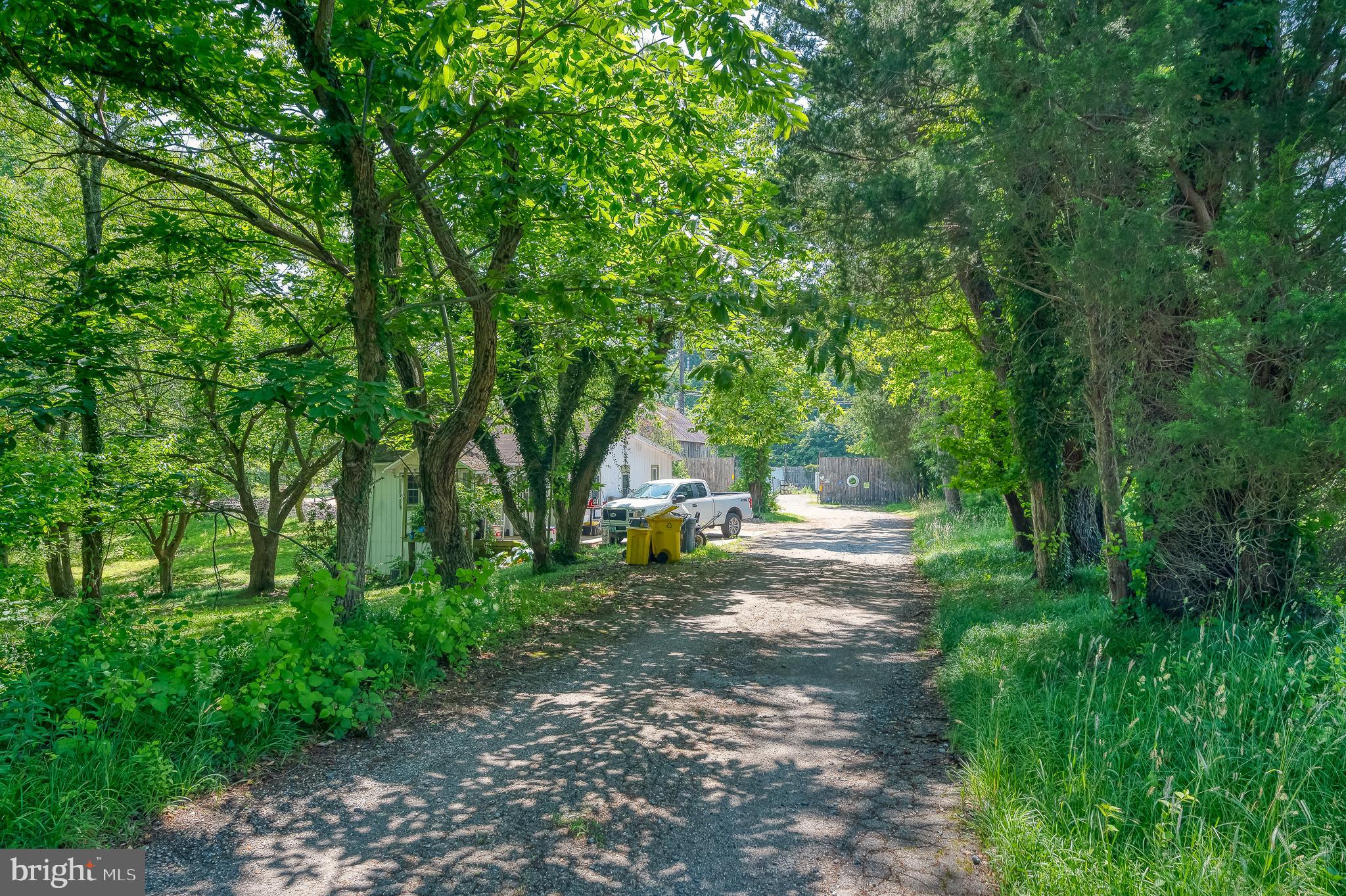 CROWNSVILLE - Commercial Sale