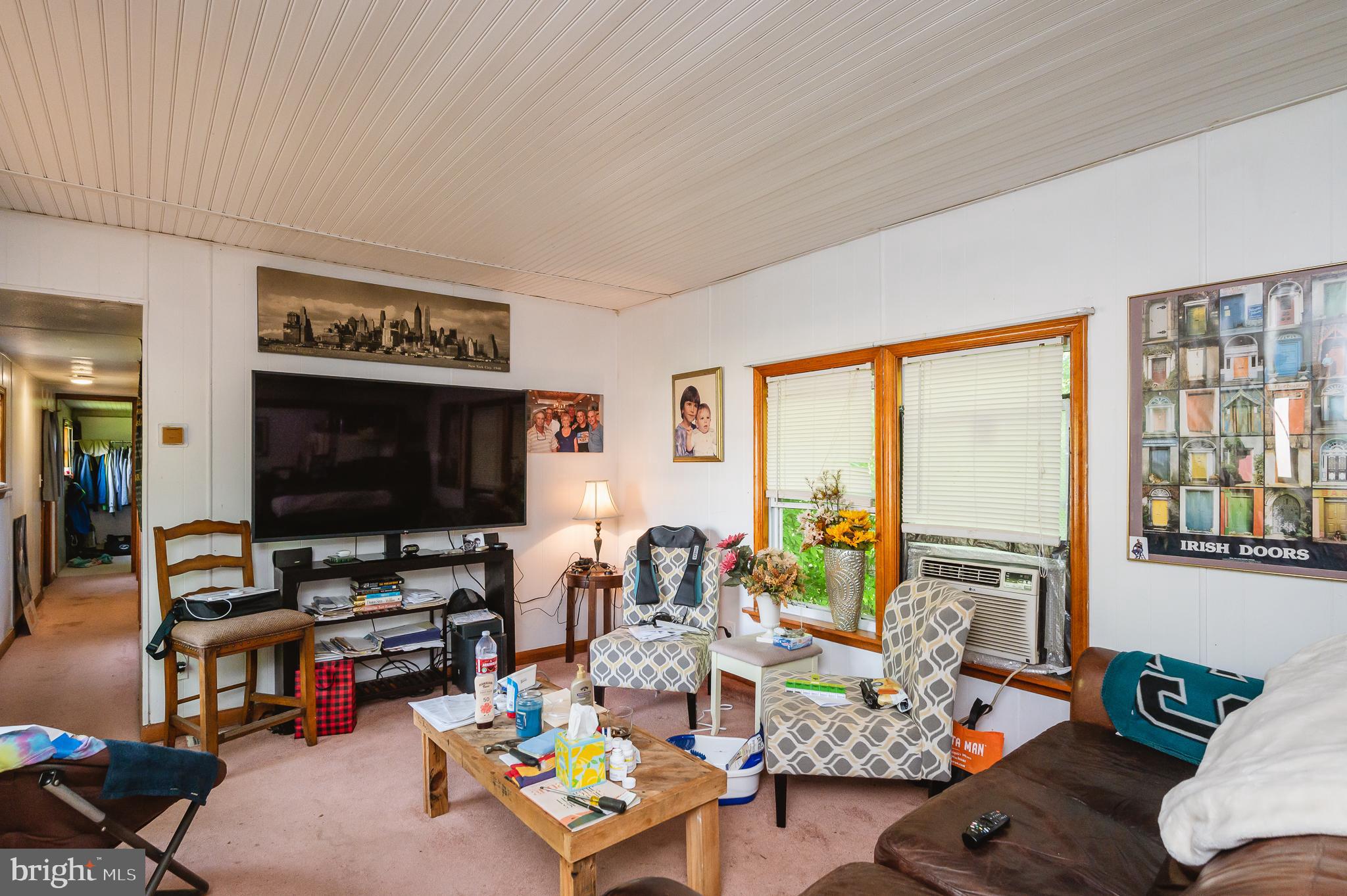 CROWNSVILLE - Commercial Sale