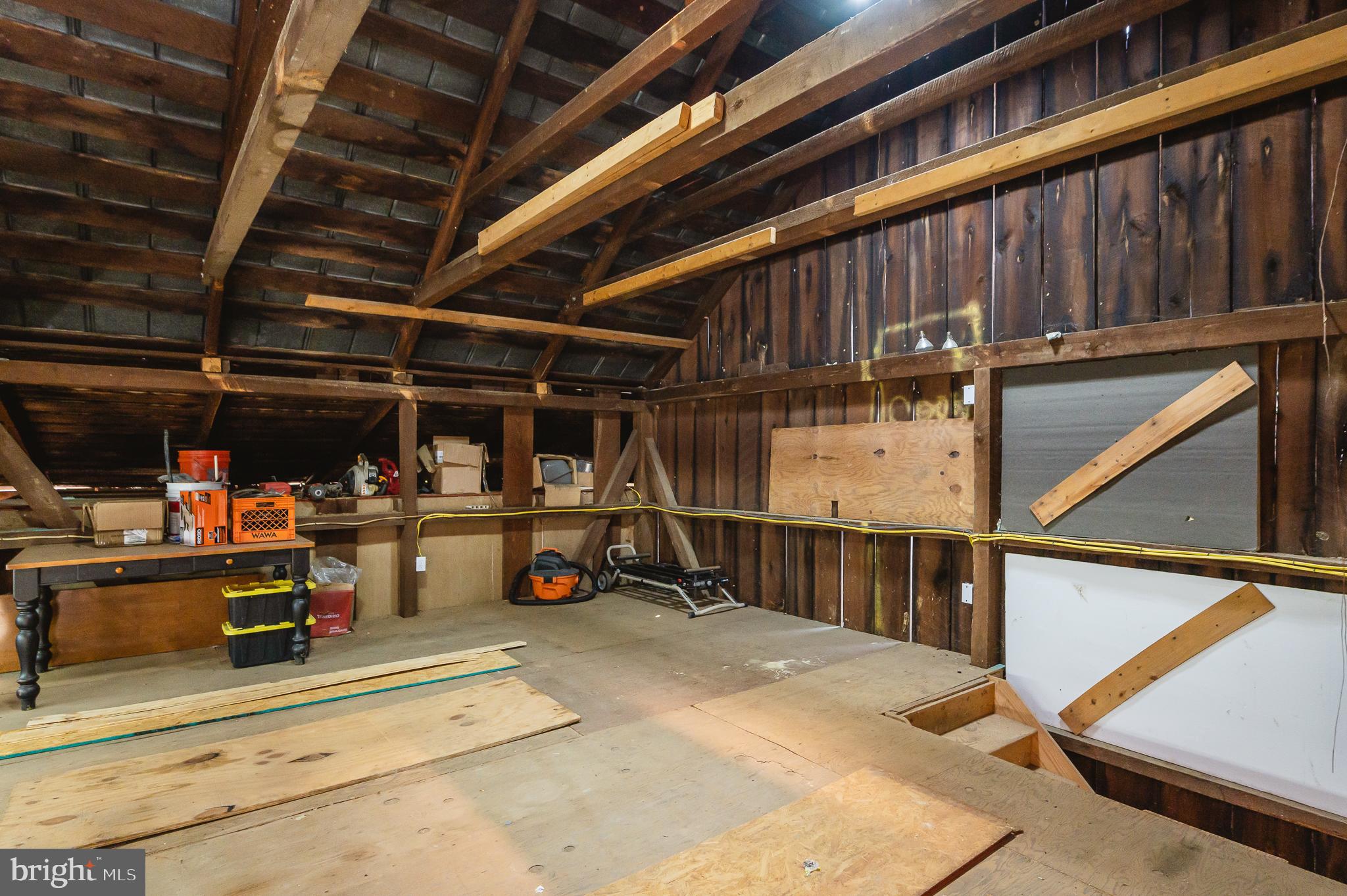 CROWNSVILLE - Commercial Sale