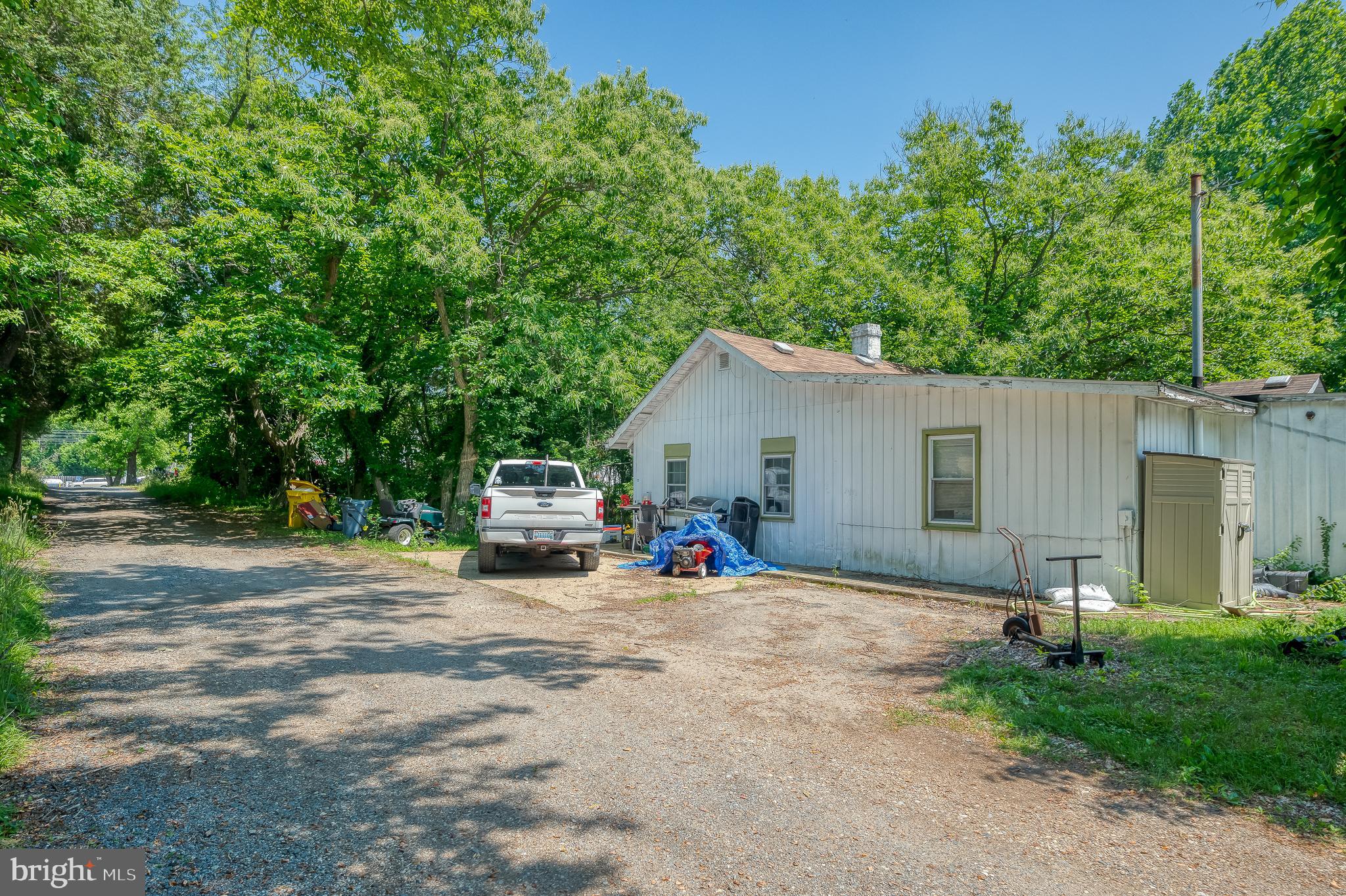 CROWNSVILLE - Commercial Sale