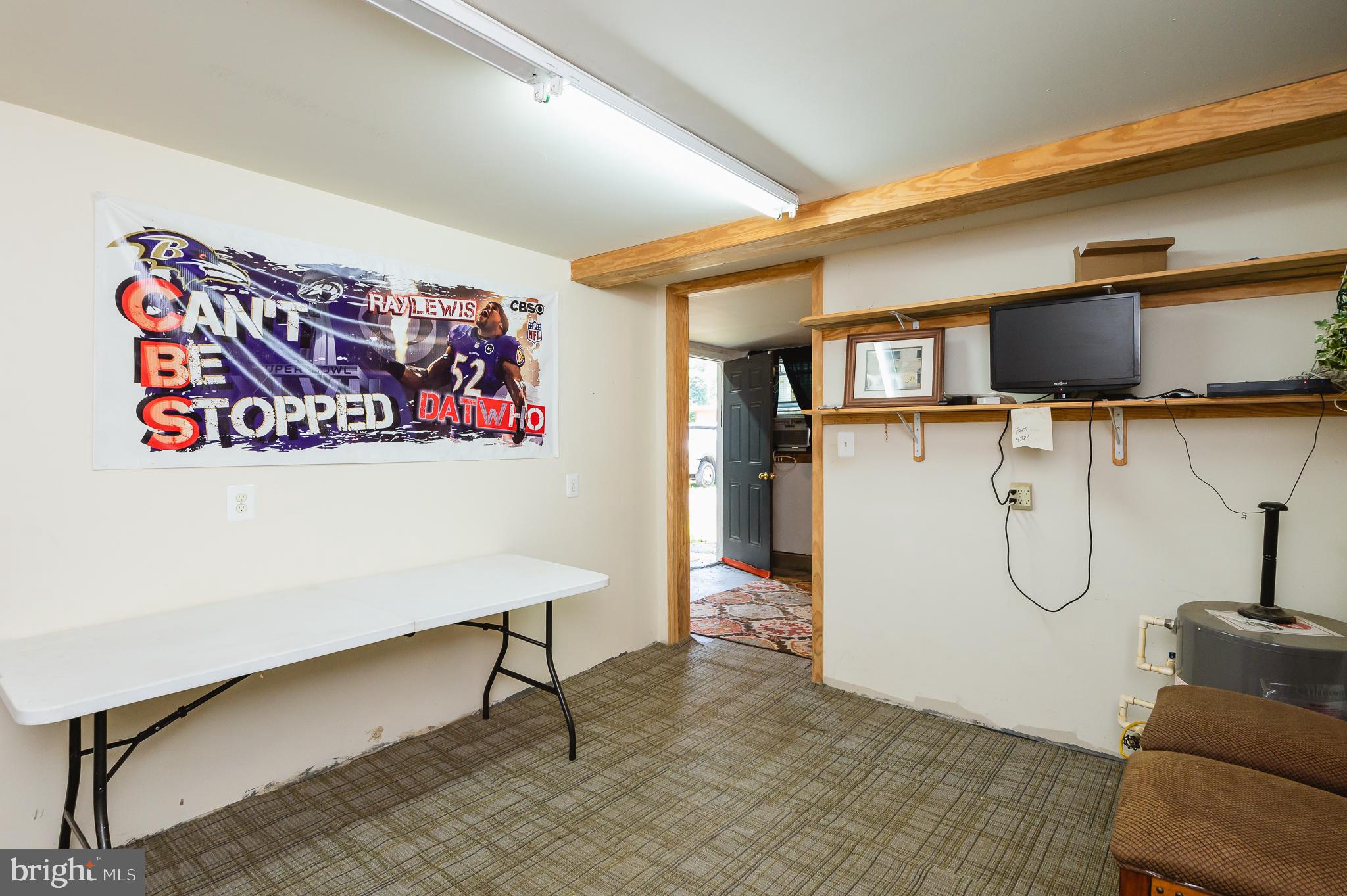 CROWNSVILLE - Commercial Sale