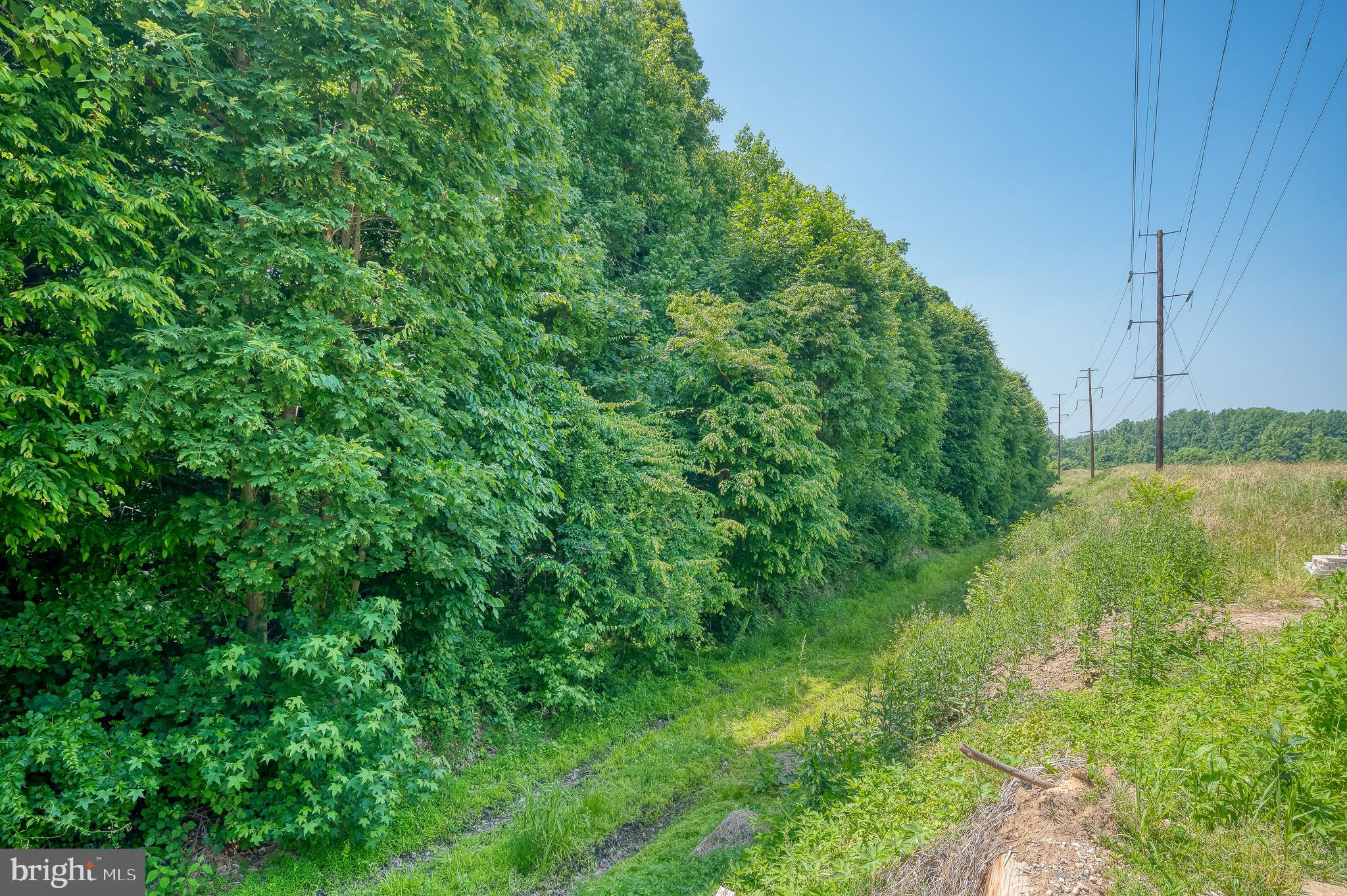 CROWNSVILLE - Commercial Sale