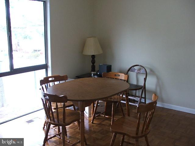 CYRANDALL VALLEY NORTH - Residential Lease