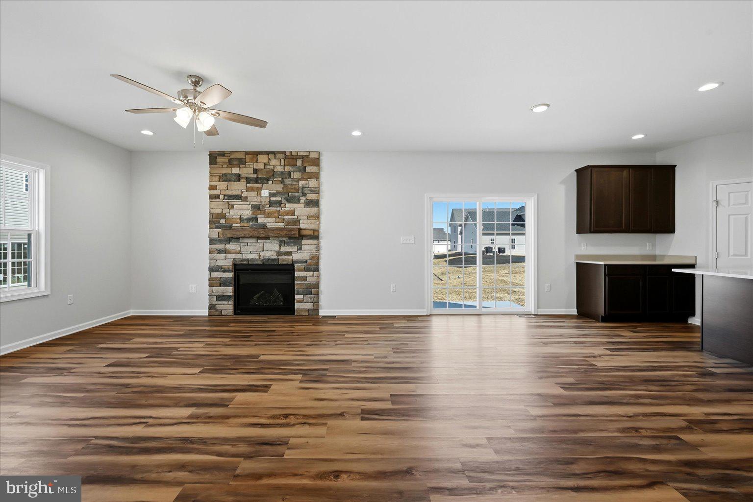 SOVEREIGN VILLAGE - Residential