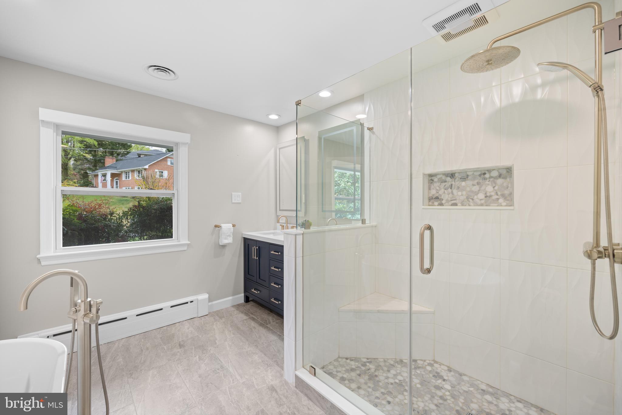 VILLAMAY - Residential