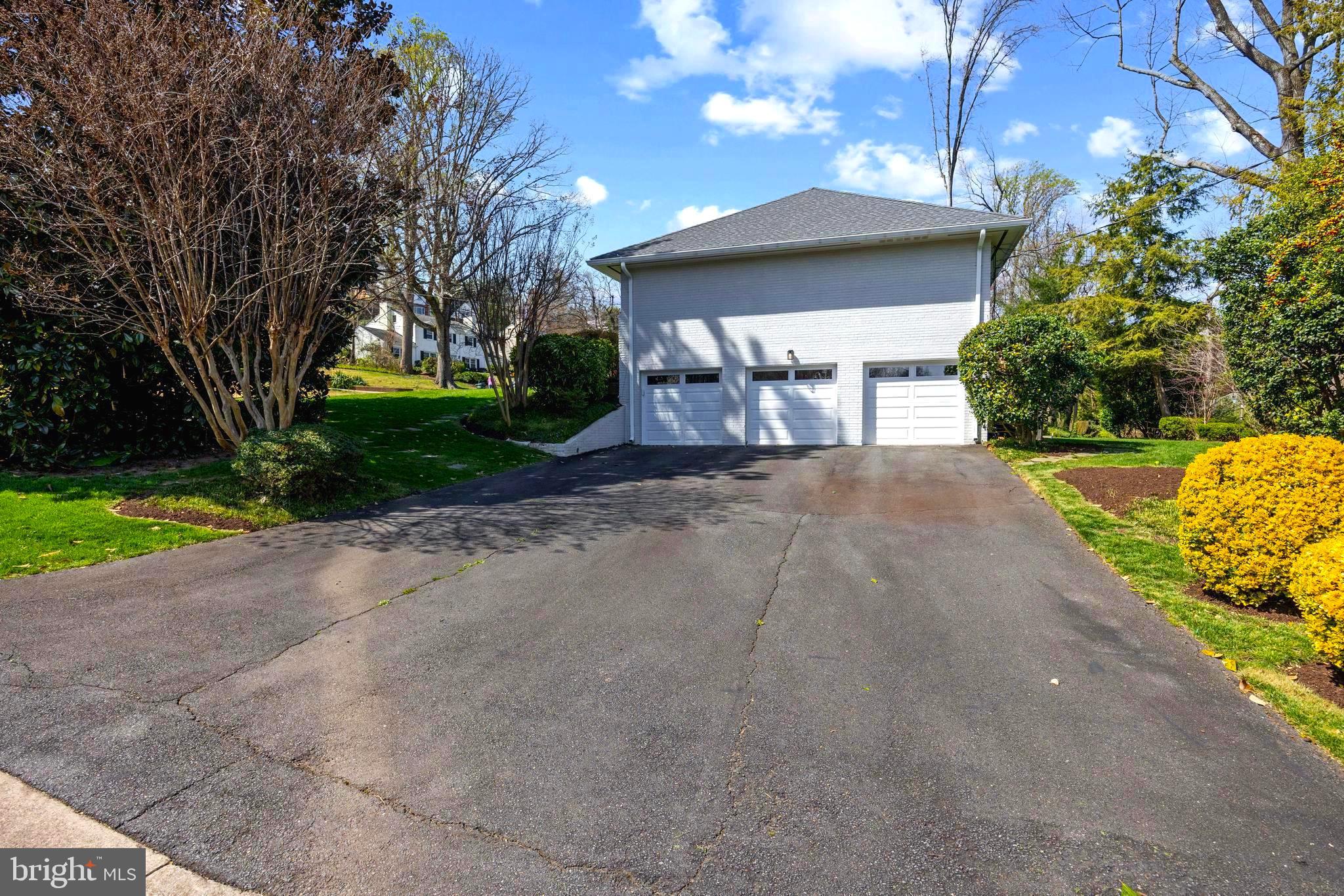 VILLAMAY - Residential