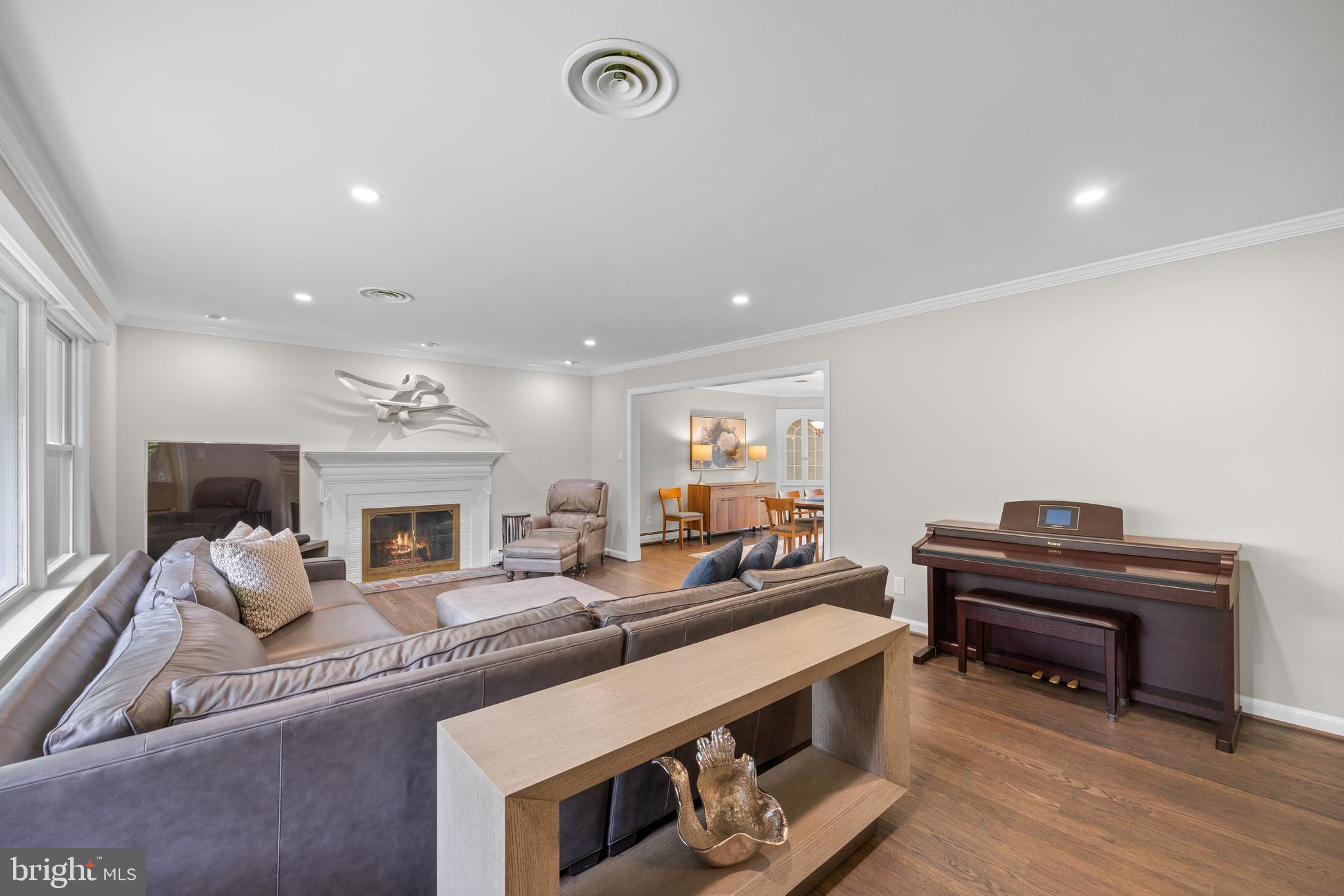 VILLAMAY - Residential