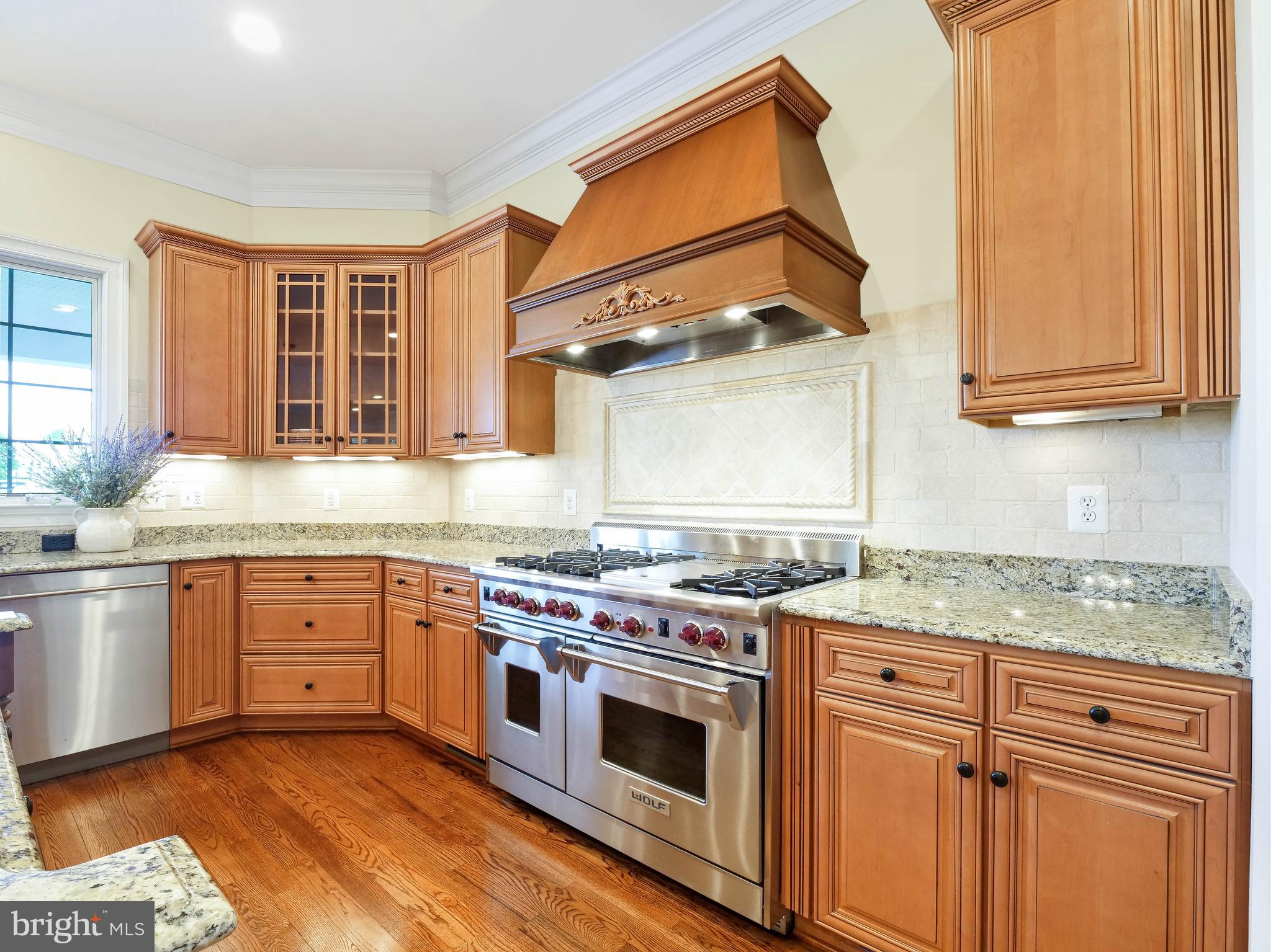 JAMES LAND - Residential