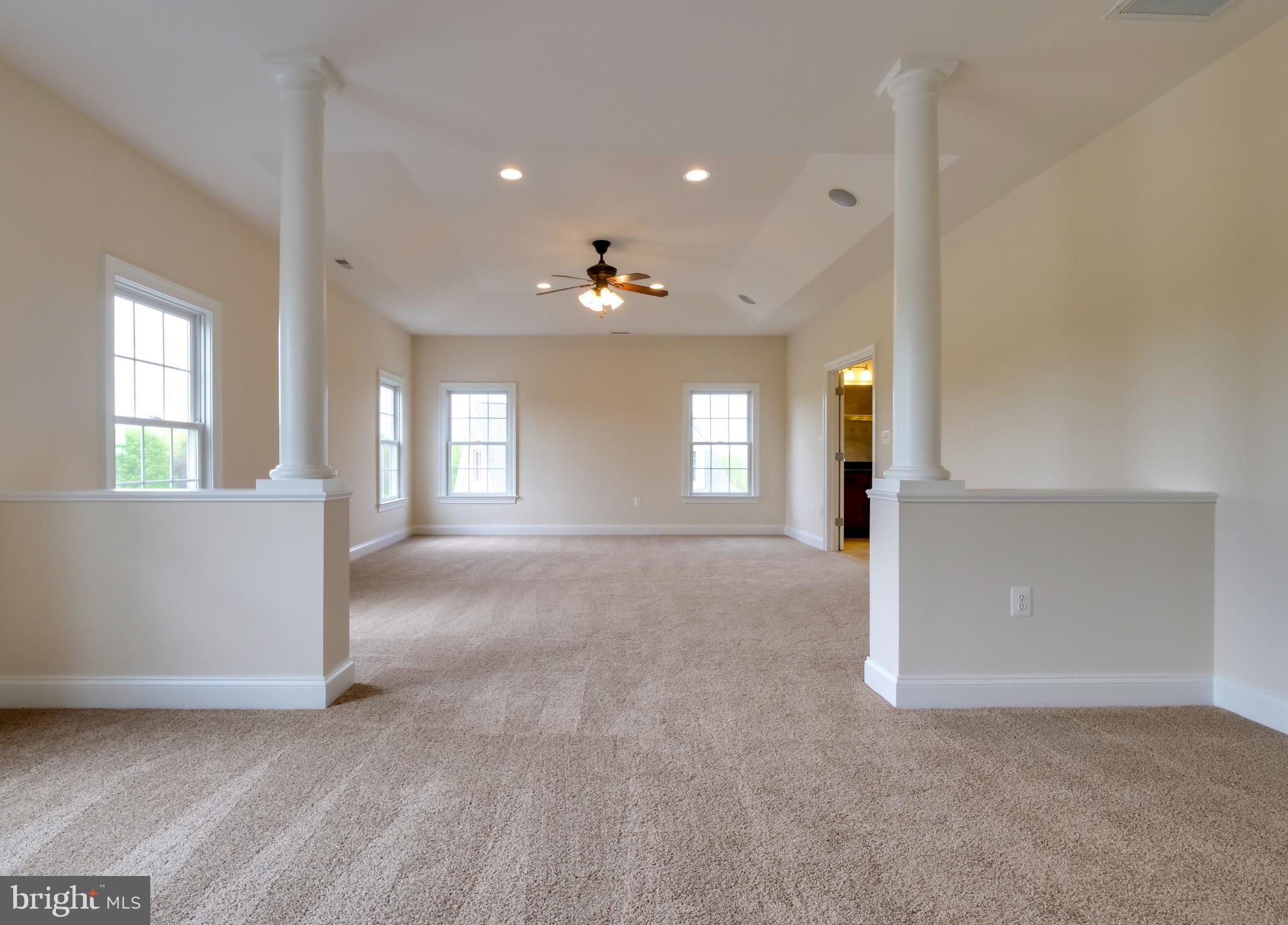 JAMES LAND - Residential