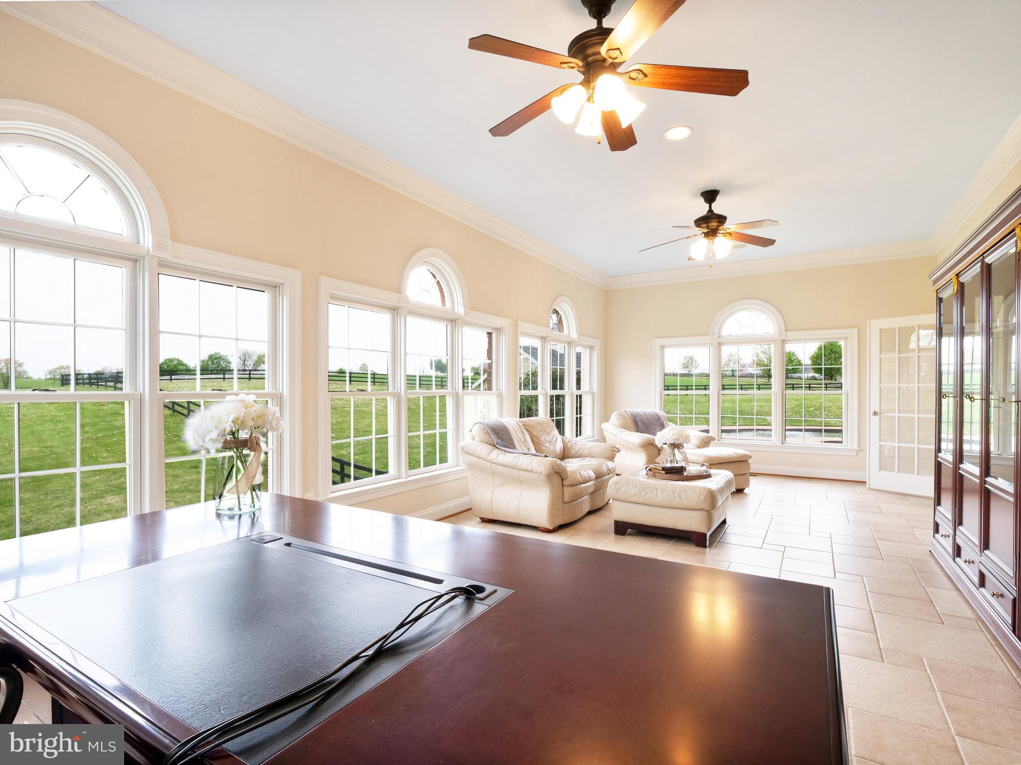 JAMES LAND - Residential