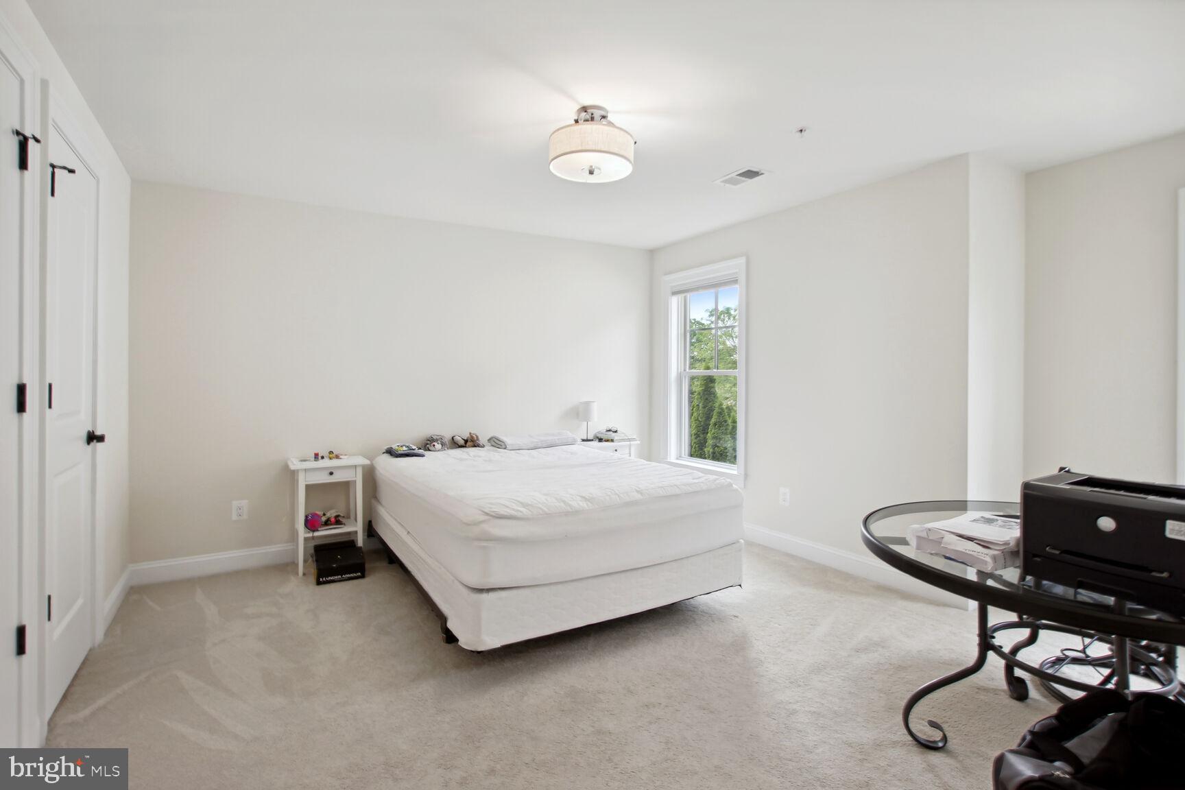 LANDON WOODS - Residential Lease