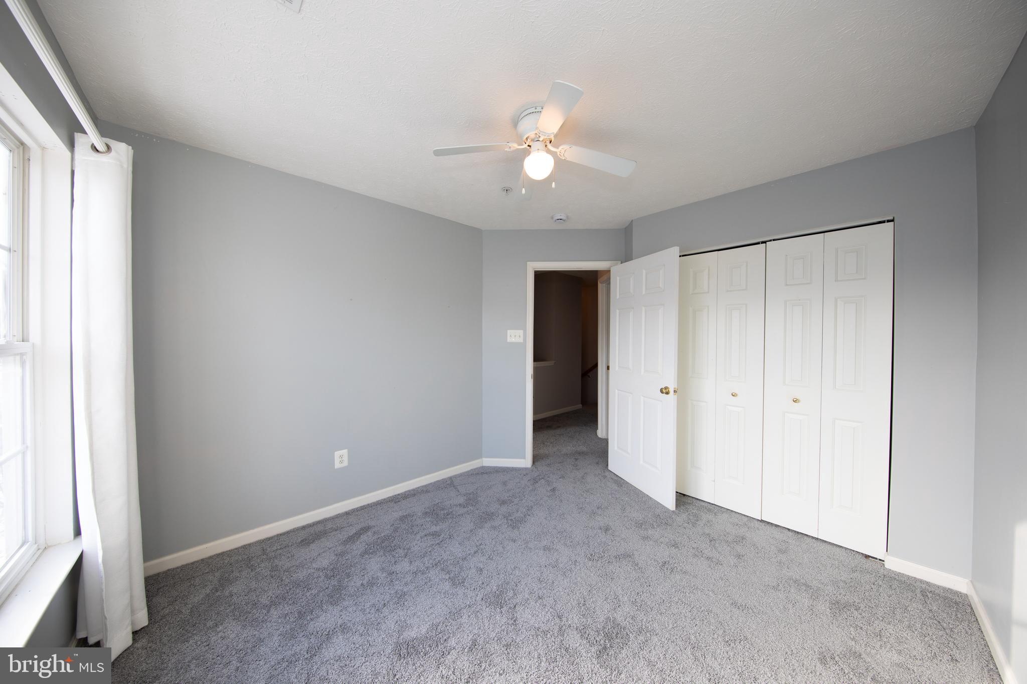 HOLLY WOODS - Residential Lease