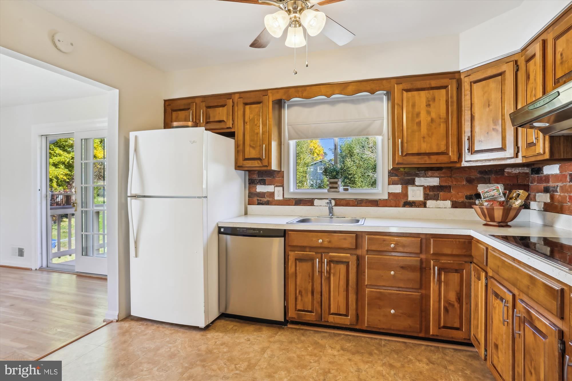 OLD POST ESTATES - Residential