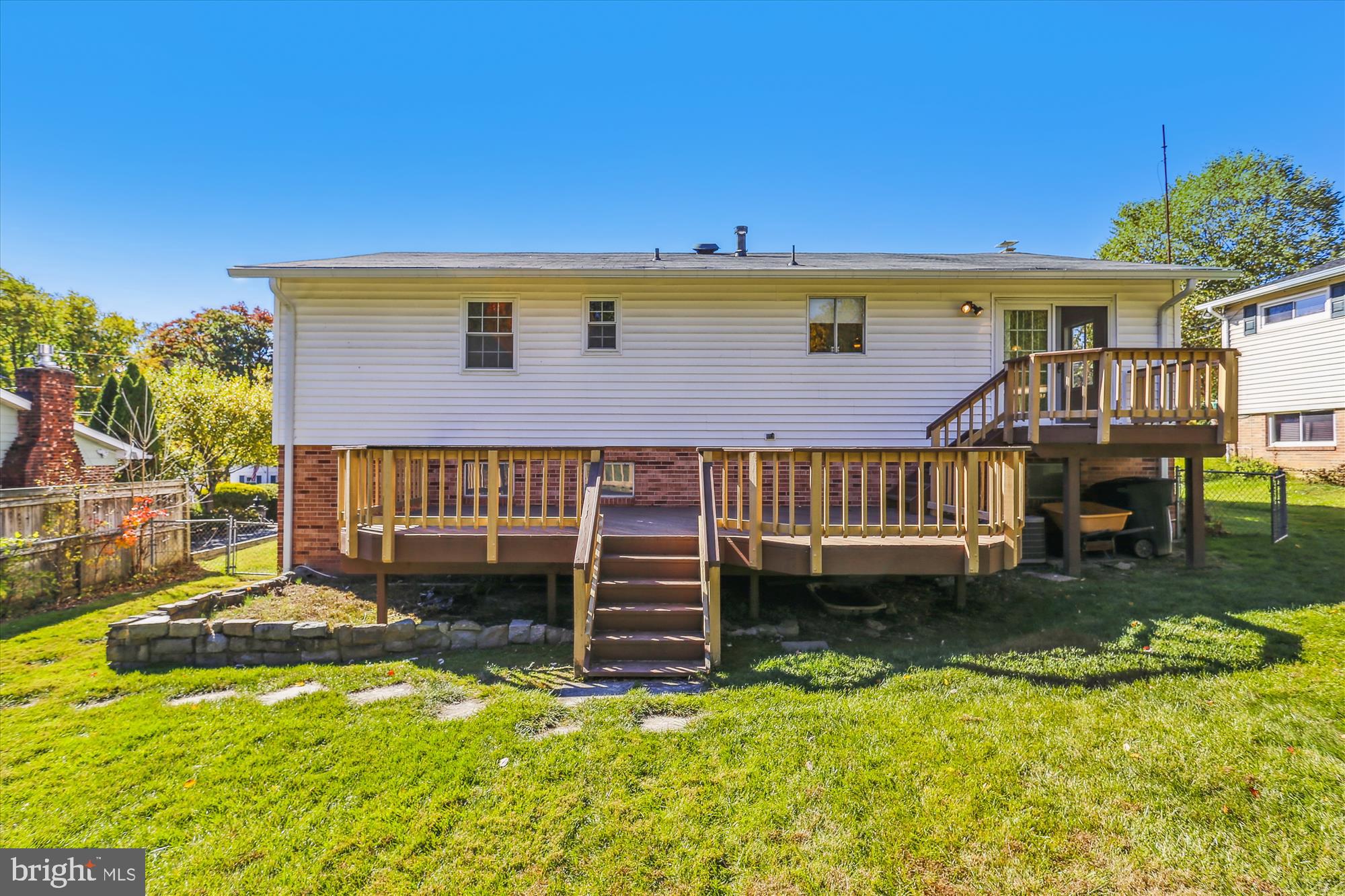 OLD POST ESTATES - Residential