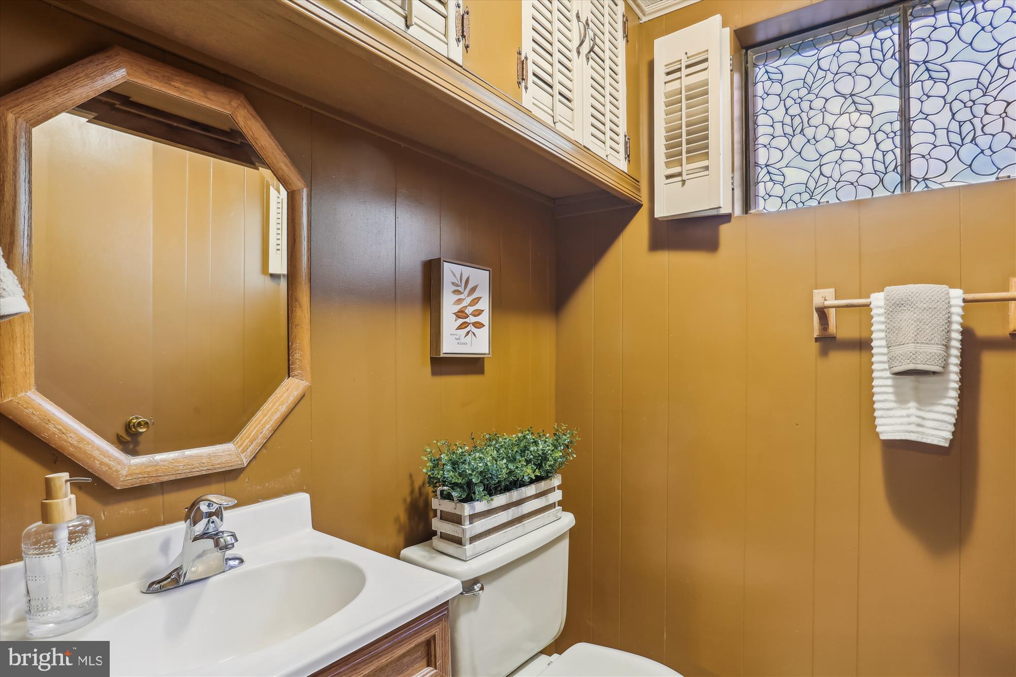 OLD POST ESTATES - Residential